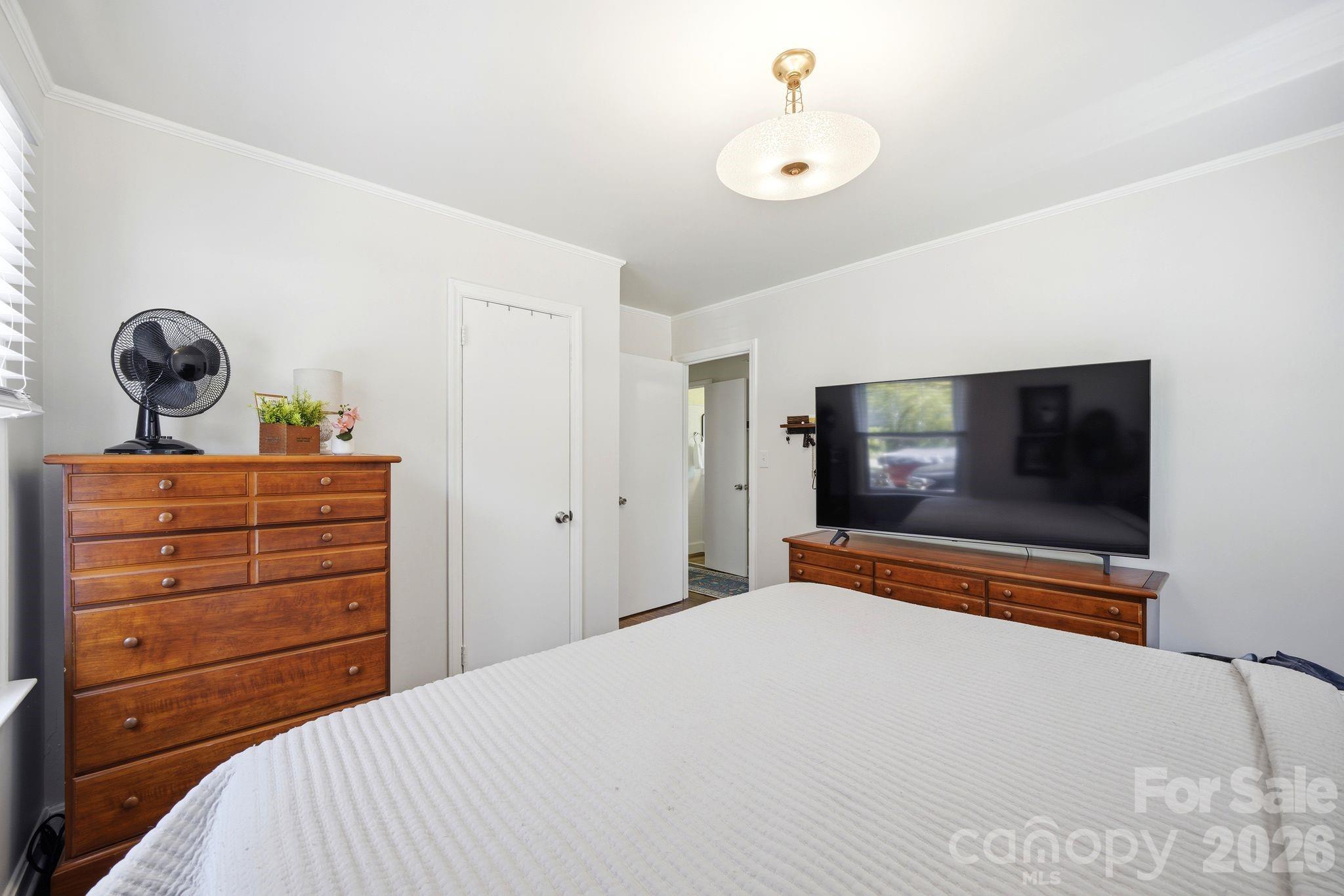 2732 E Long Avenue Property Photo 19