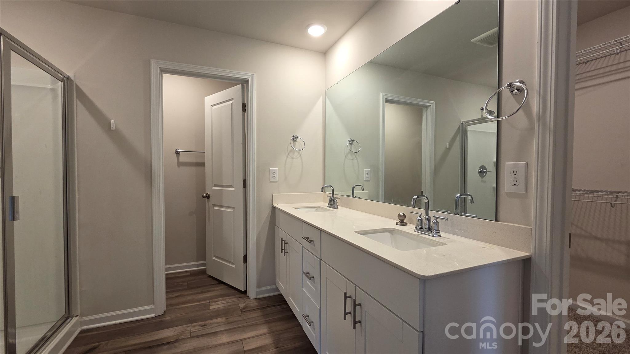 205 Canoga Avenue Property Photo 25