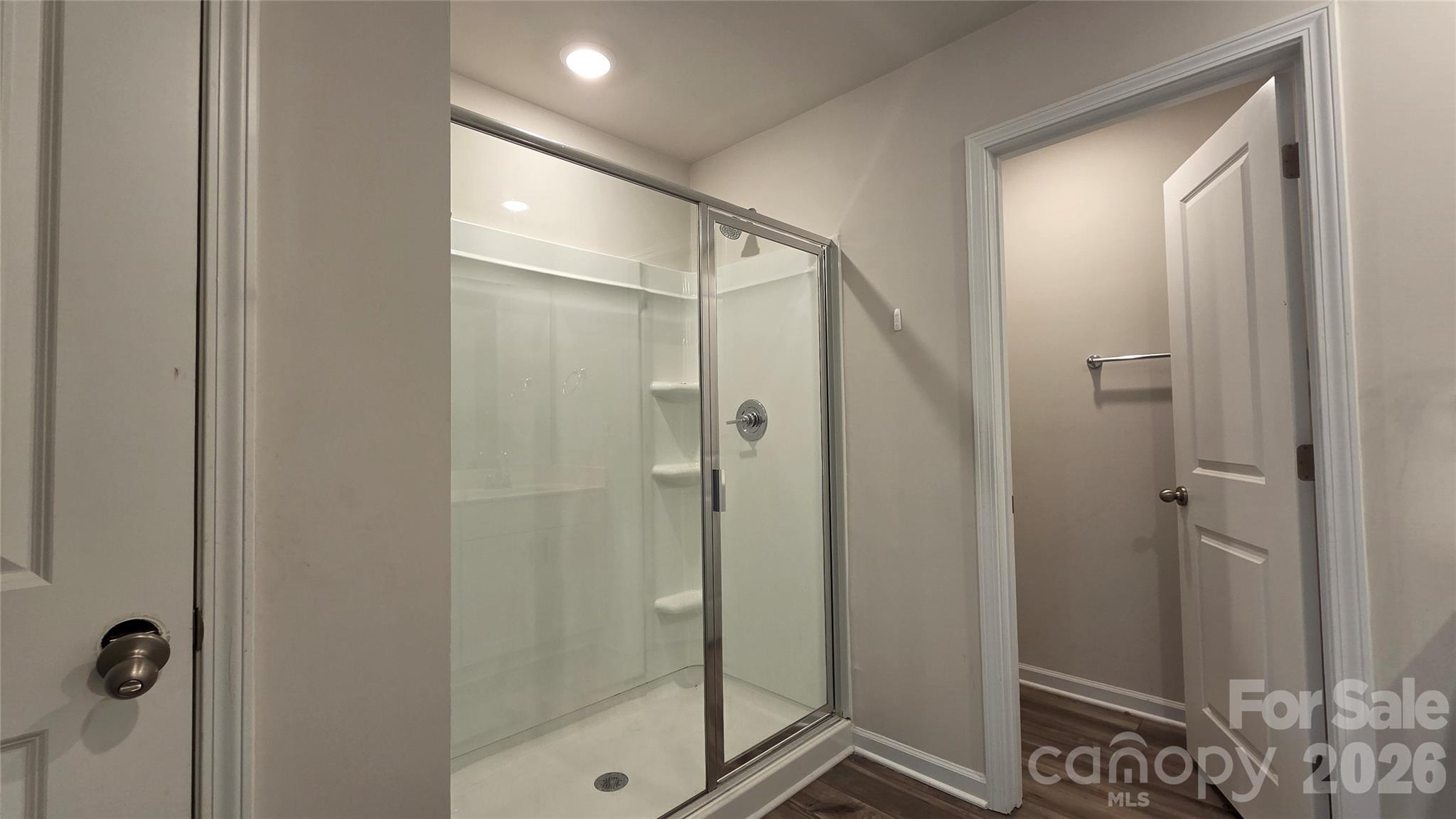 205 Canoga Avenue Property Photo 27