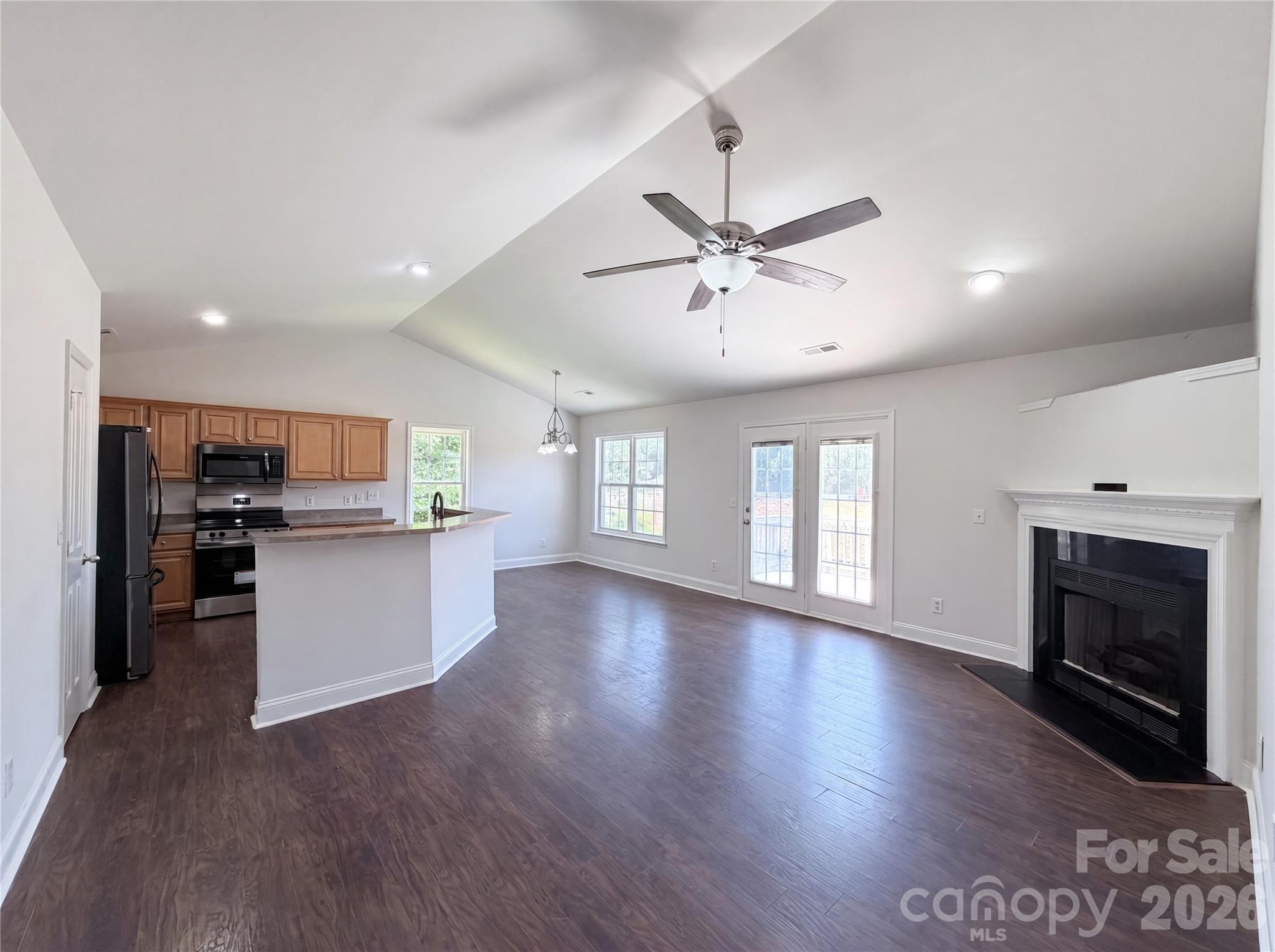 617 Reed Creek Road Property Photo 2