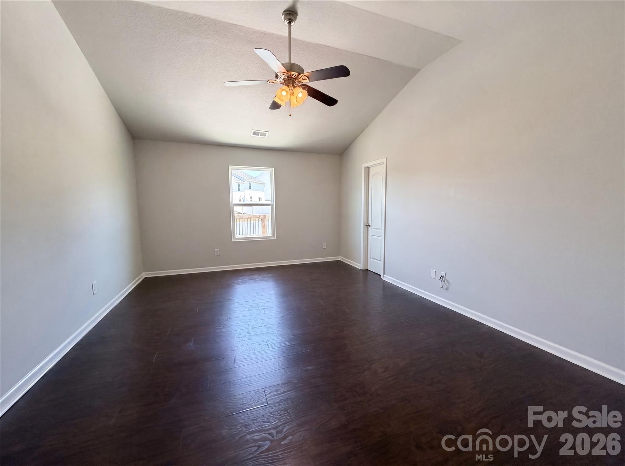 4034 Rosfield Drive Property Photo 4