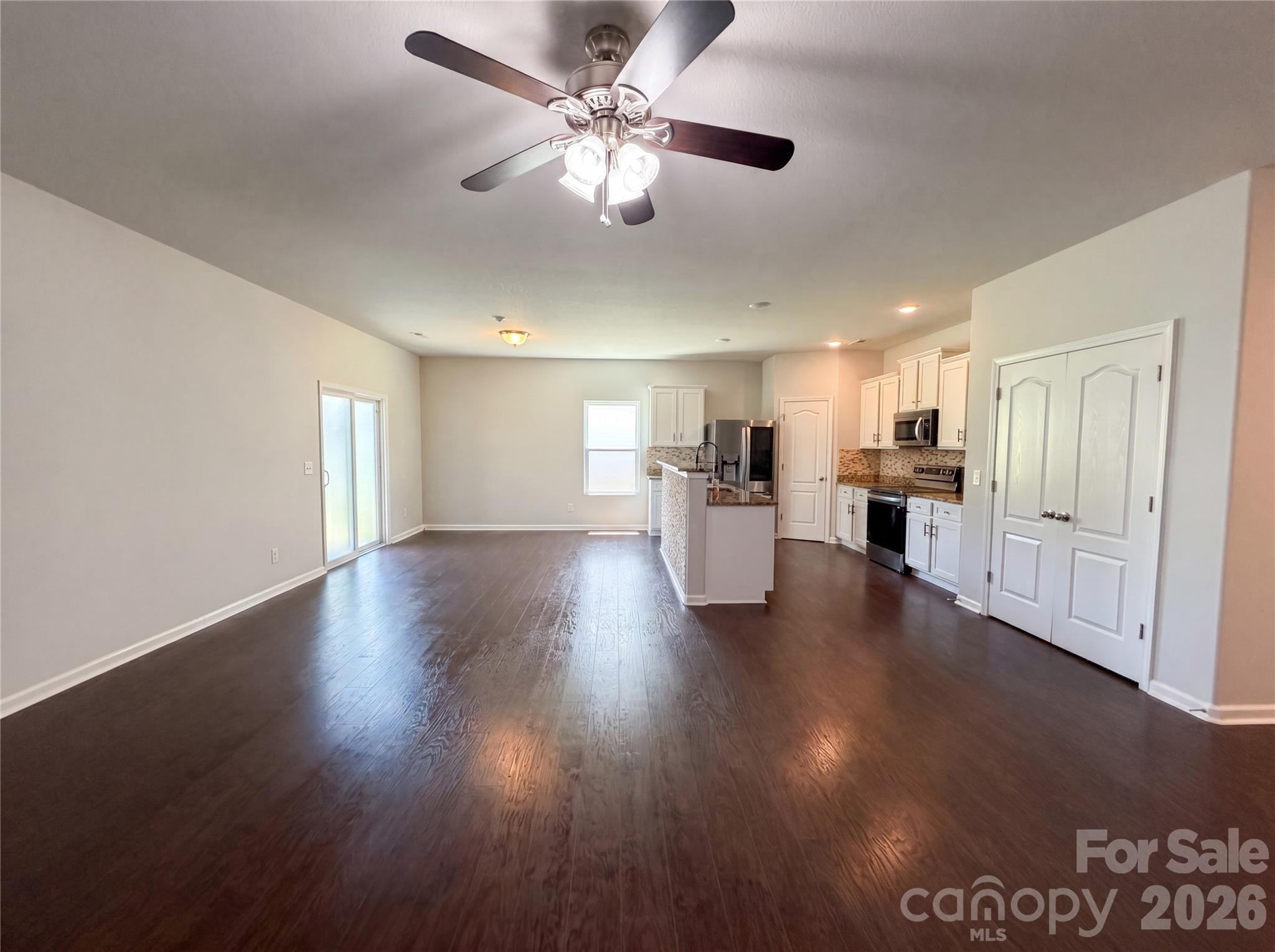 4034 Rosfield Drive Property Photo 6