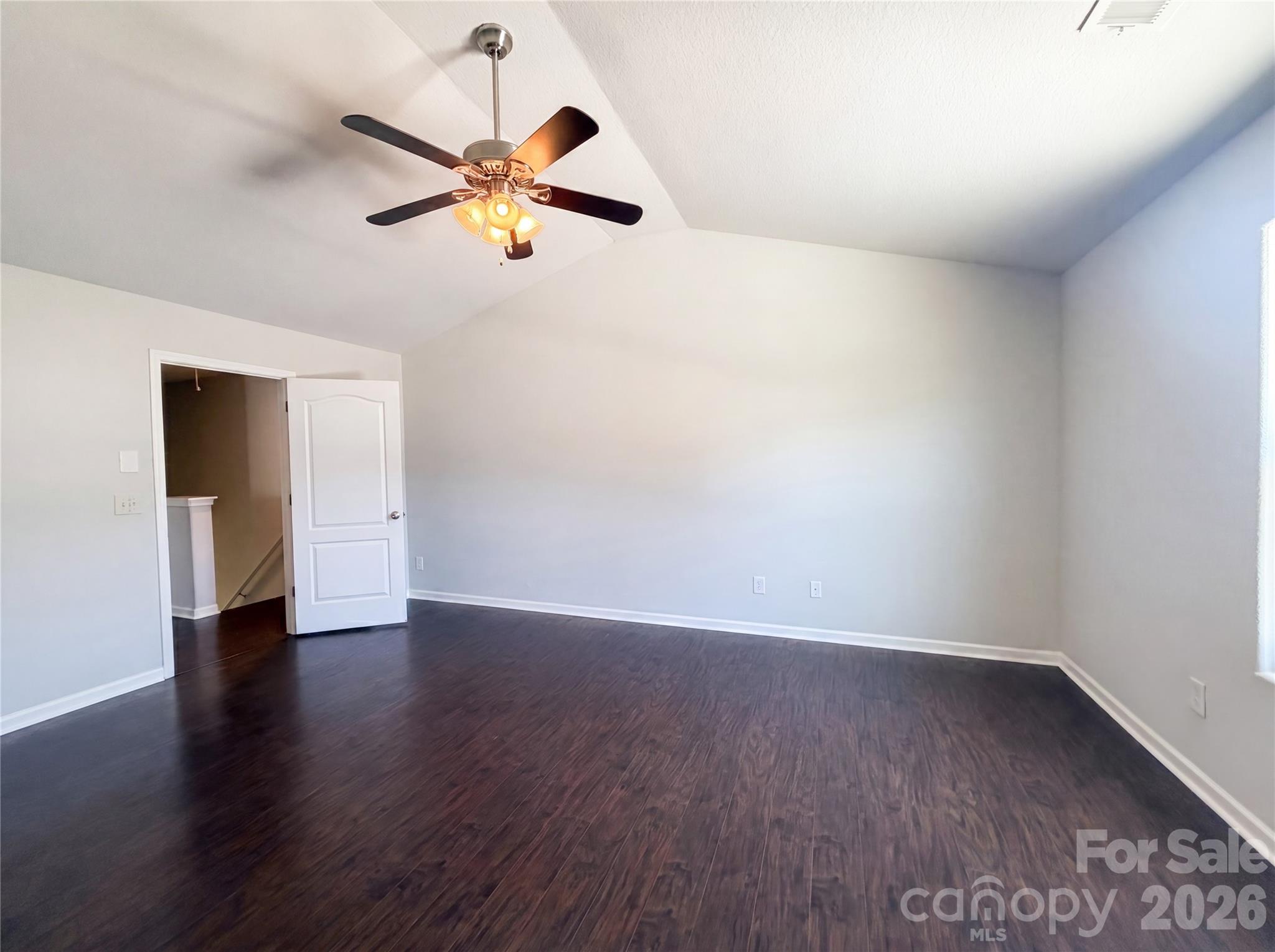 4034 Rosfield Drive Property Photo 9
