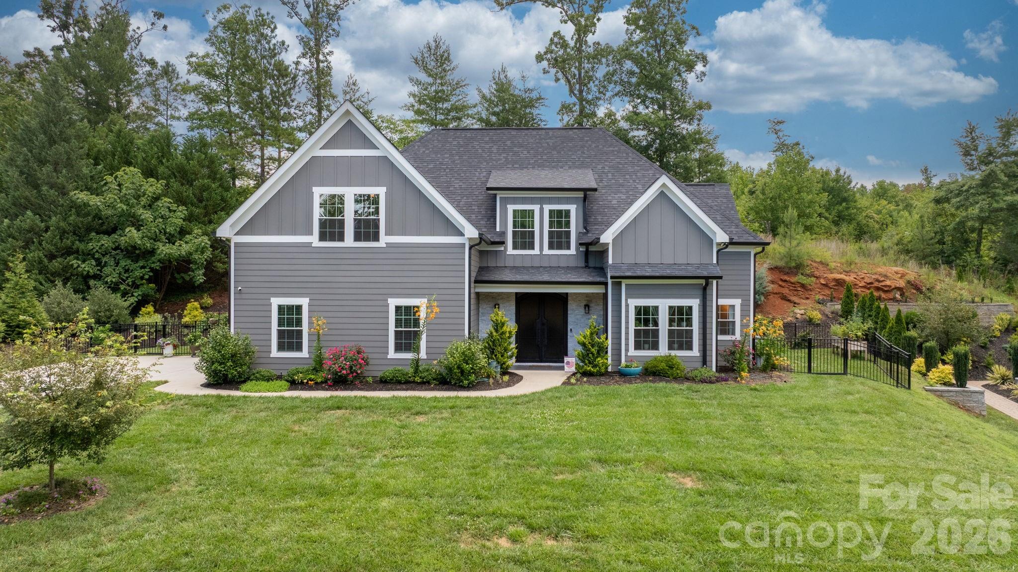 5046 Woodwinds Drive Property Photo 1