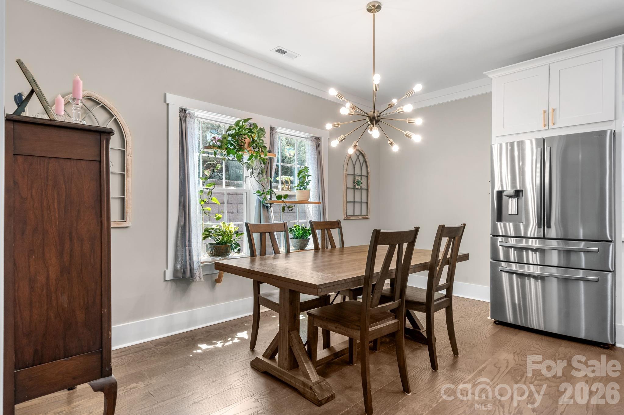 5046 Woodwinds Drive Property Photo 13