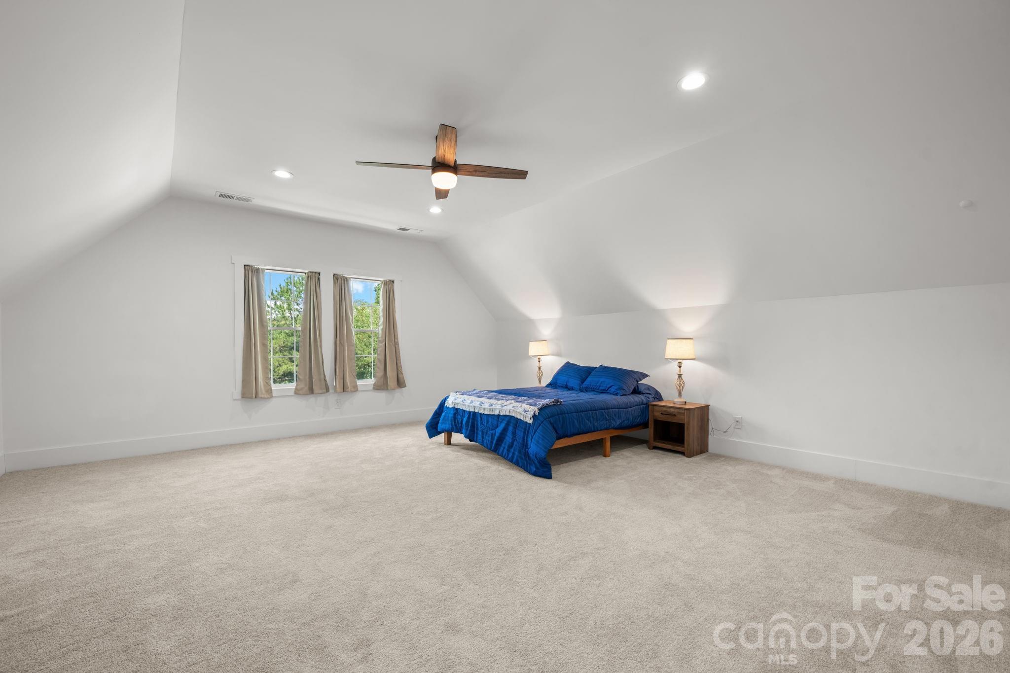 5046 Woodwinds Drive Property Photo 32