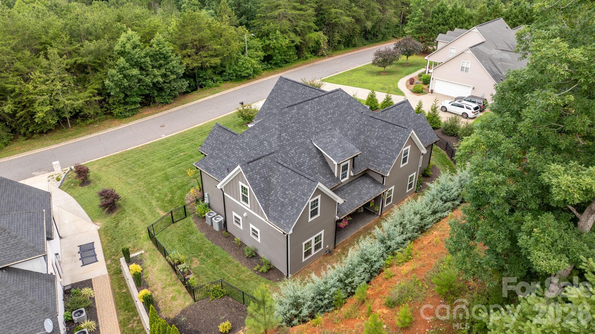 5046 Woodwinds Drive Property Photo 41