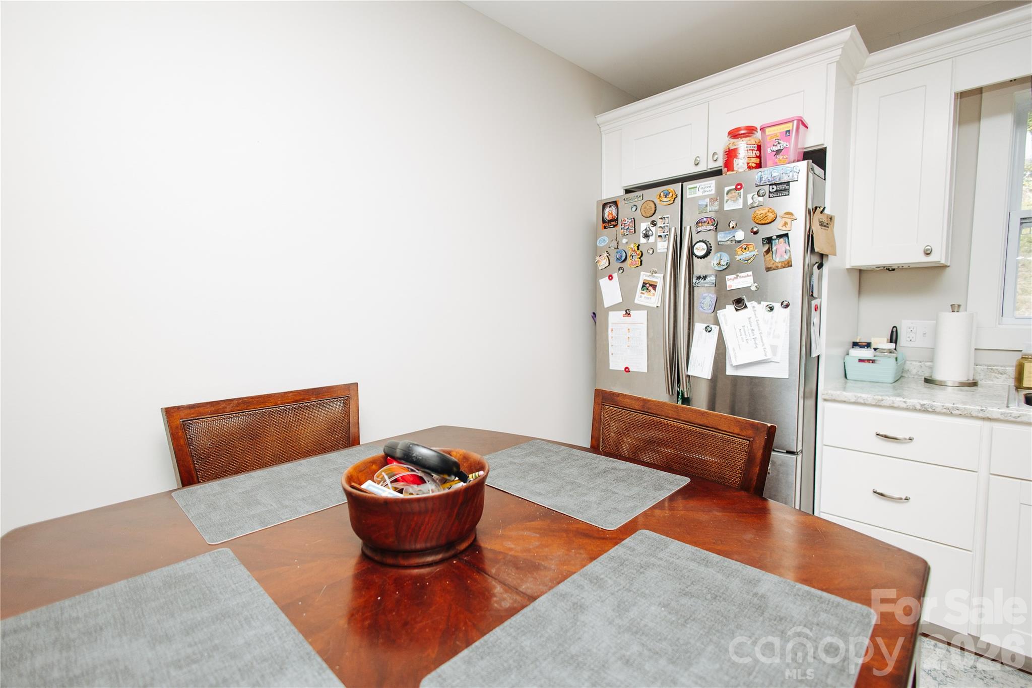 212 Maple Avenue Property Photo 6