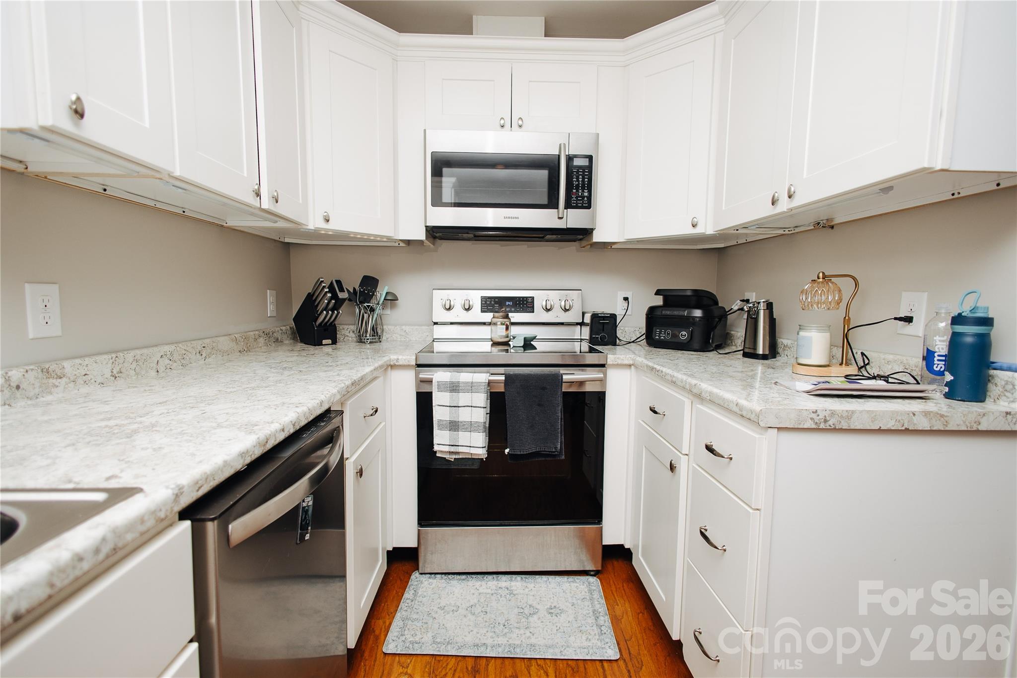 212 Maple Avenue Property Photo 7