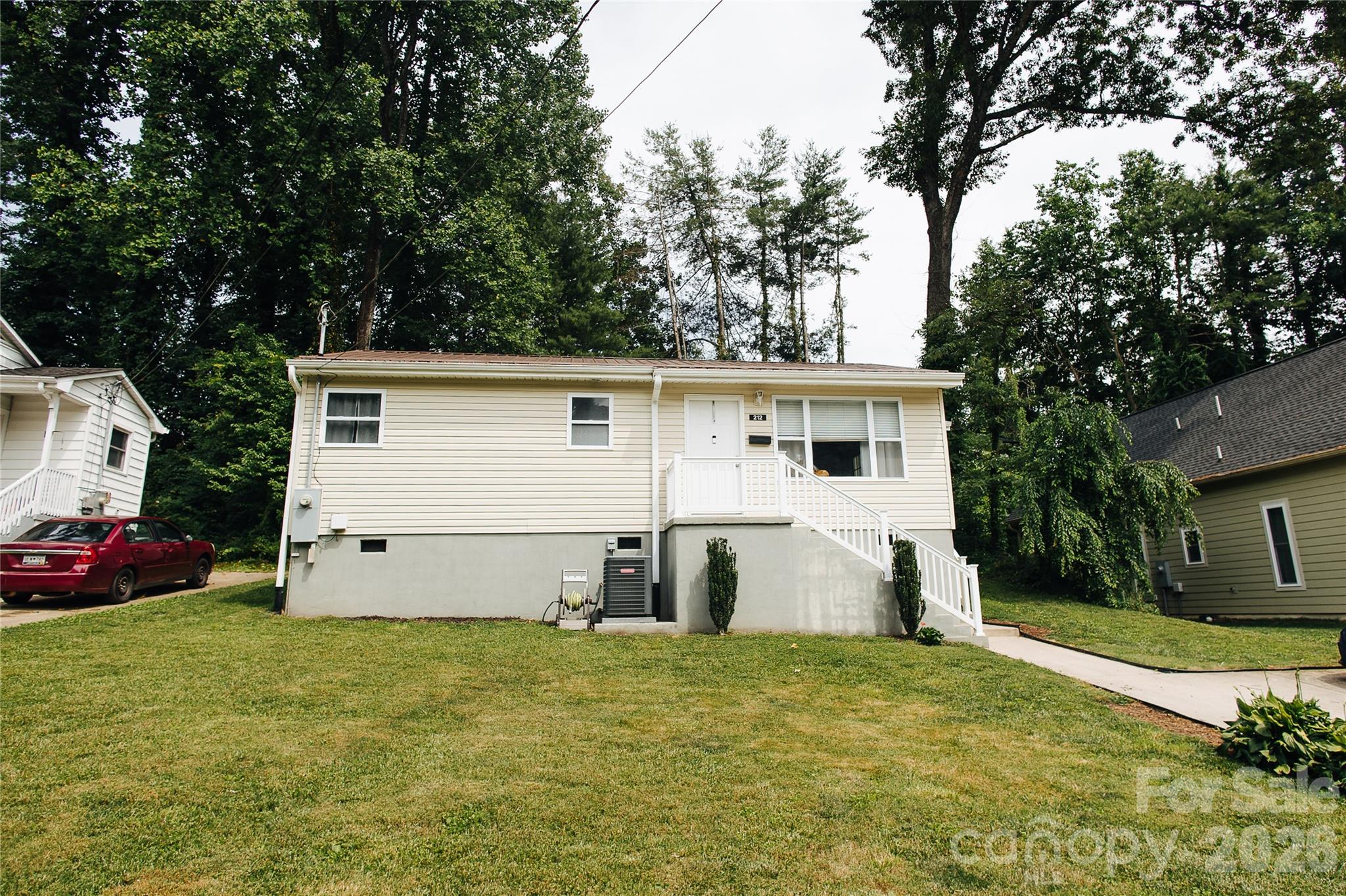212 Maple Avenue Property Photo 22
