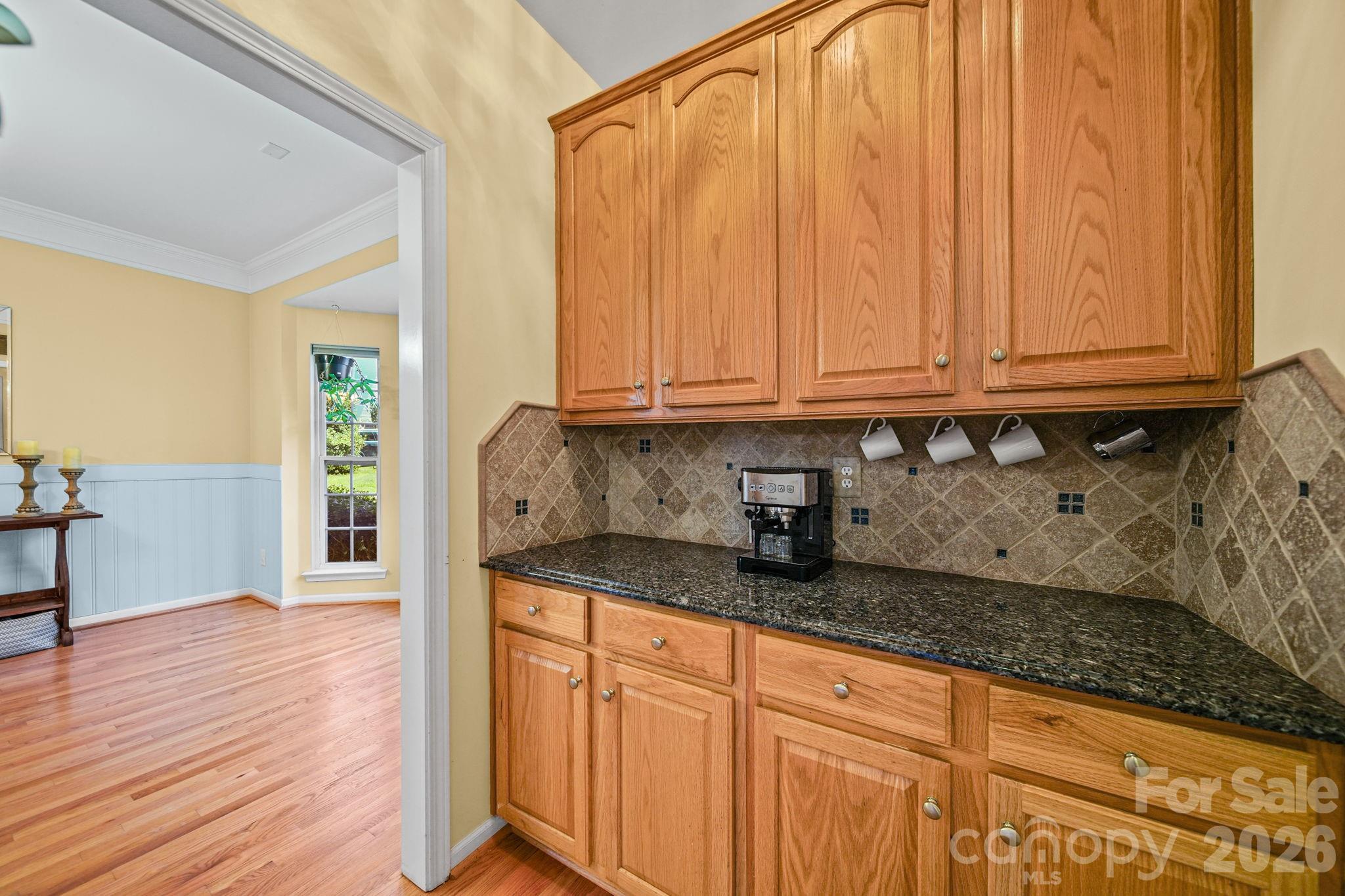 141 Riverfront Parkway Property Photo 10