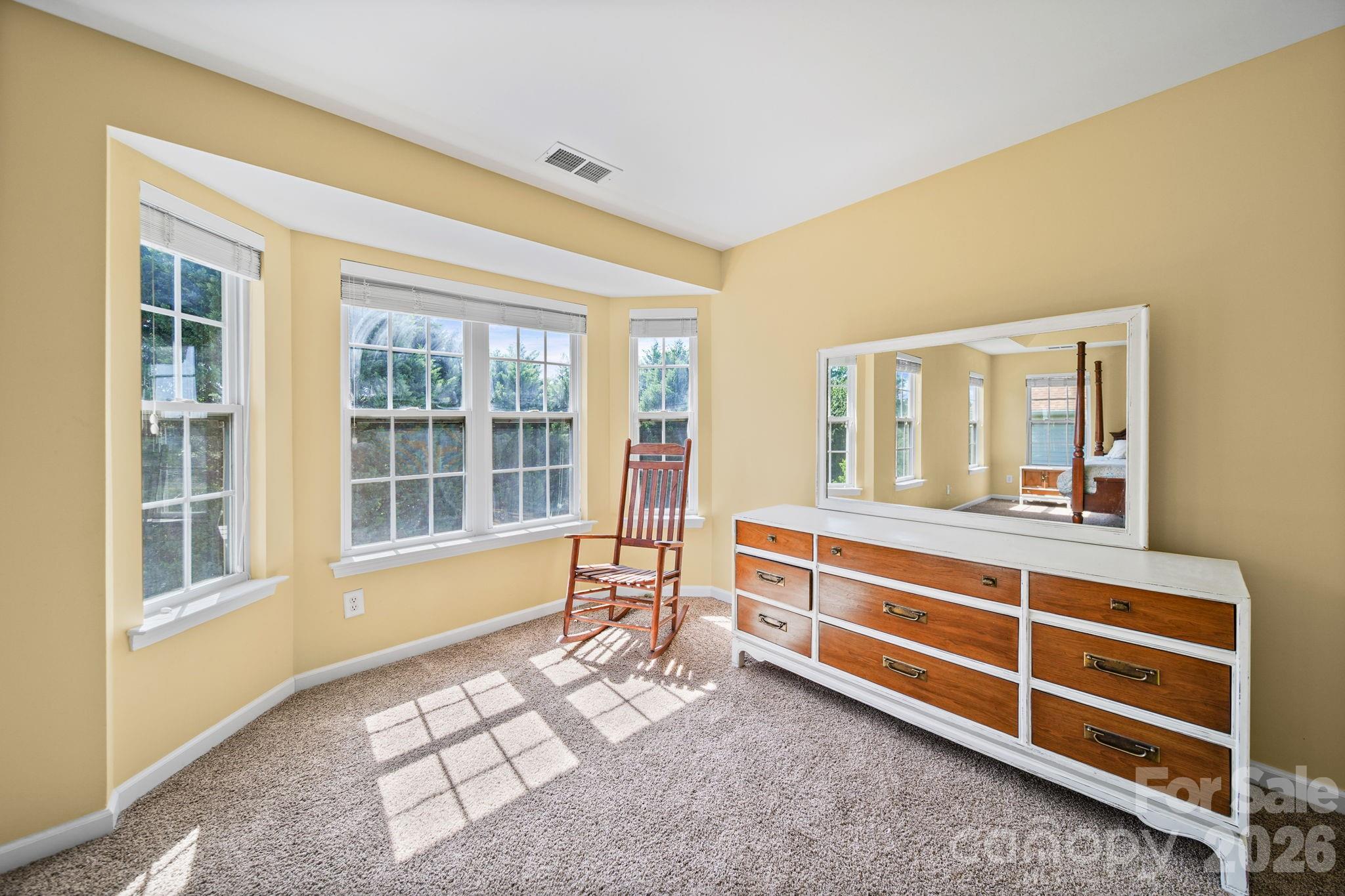 141 Riverfront Parkway Property Photo 18