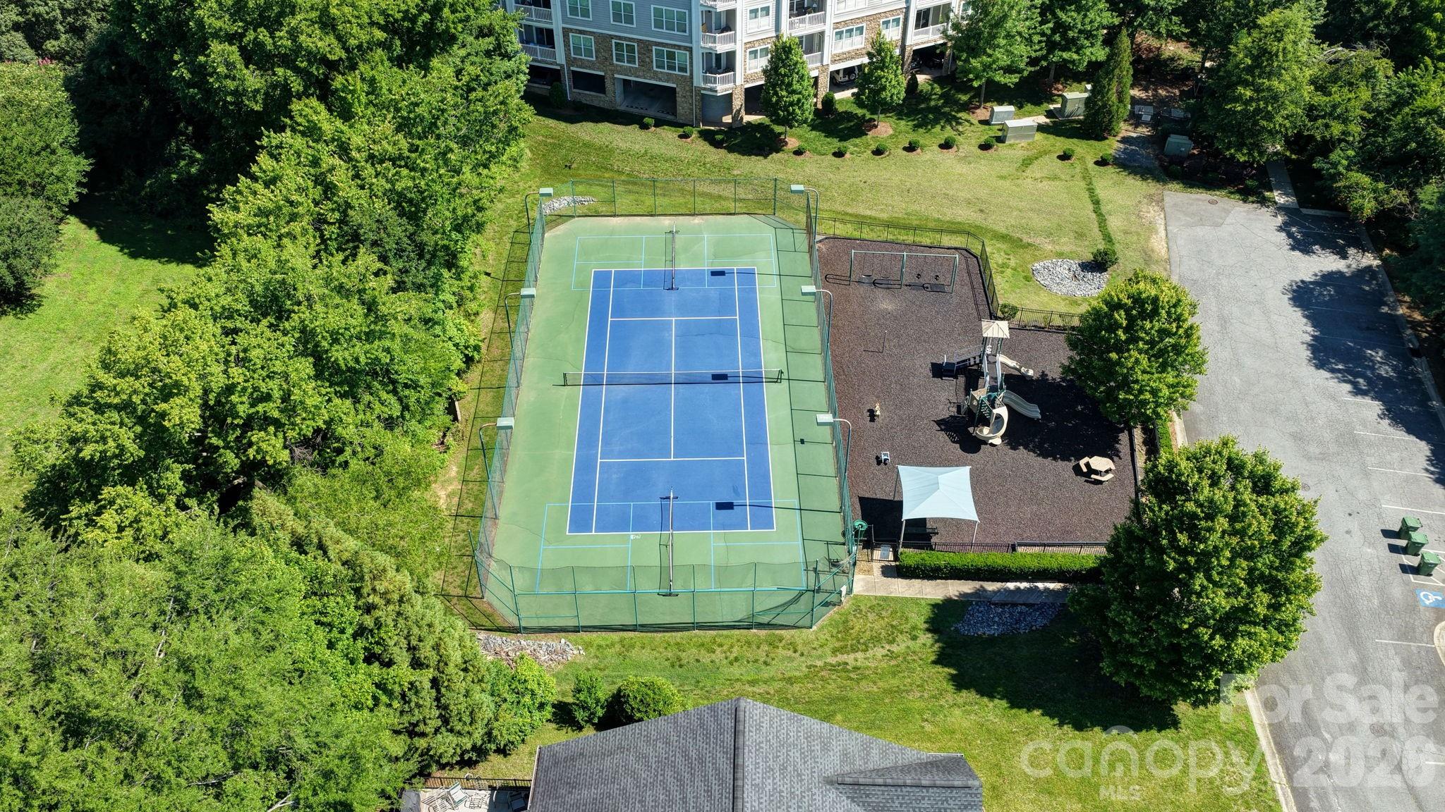 141 Riverfront Parkway Property Photo 30