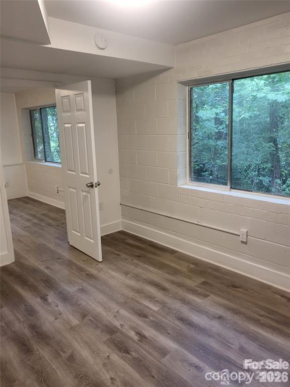 4731 Highlake Drive Property Photo 6