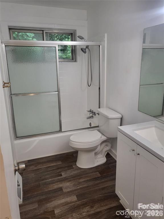 4731 Highlake Drive Property Photo 7
