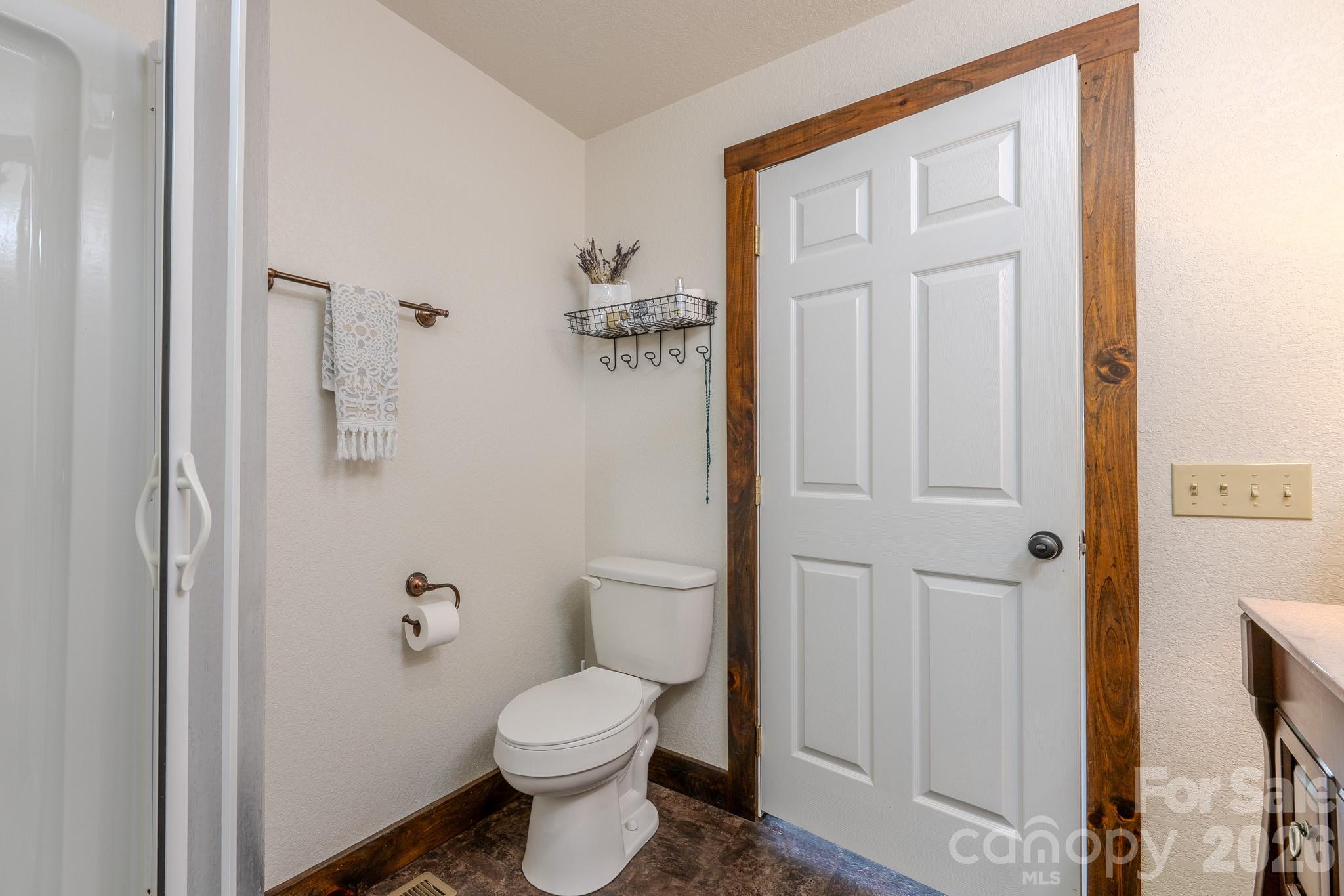 84 English Road Property Photo 8