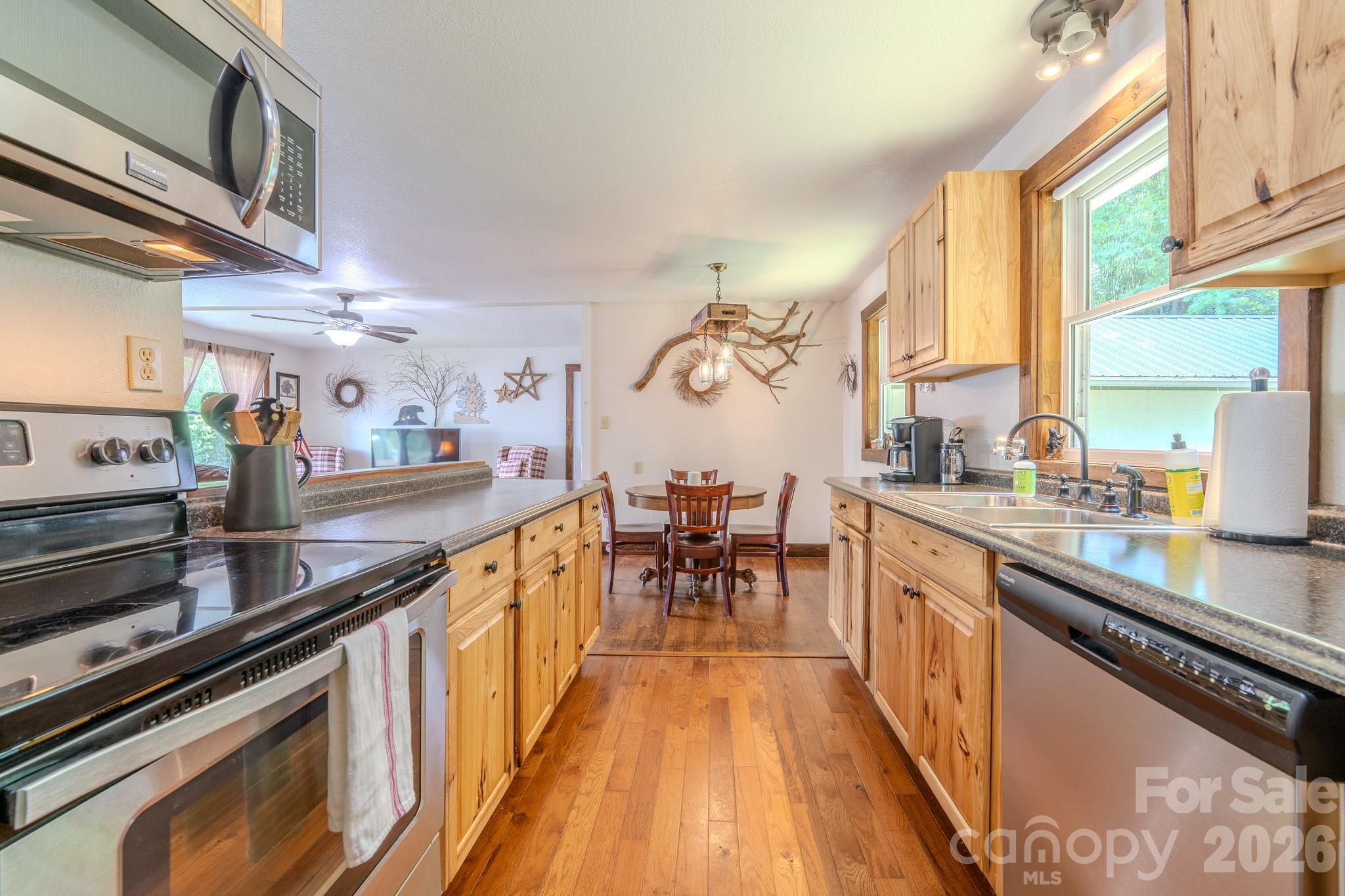 84 English Road Property Photo 11