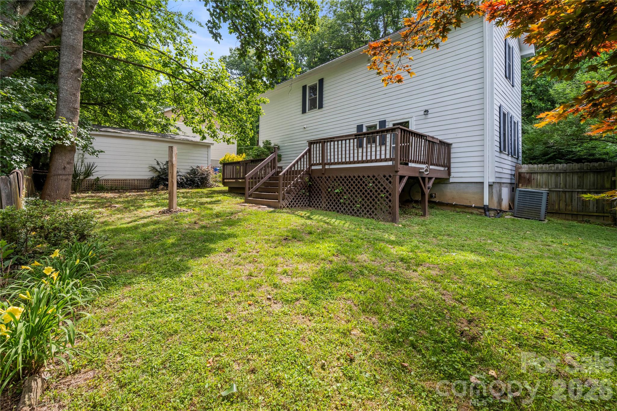 312 Westover Drive Property Photo 7