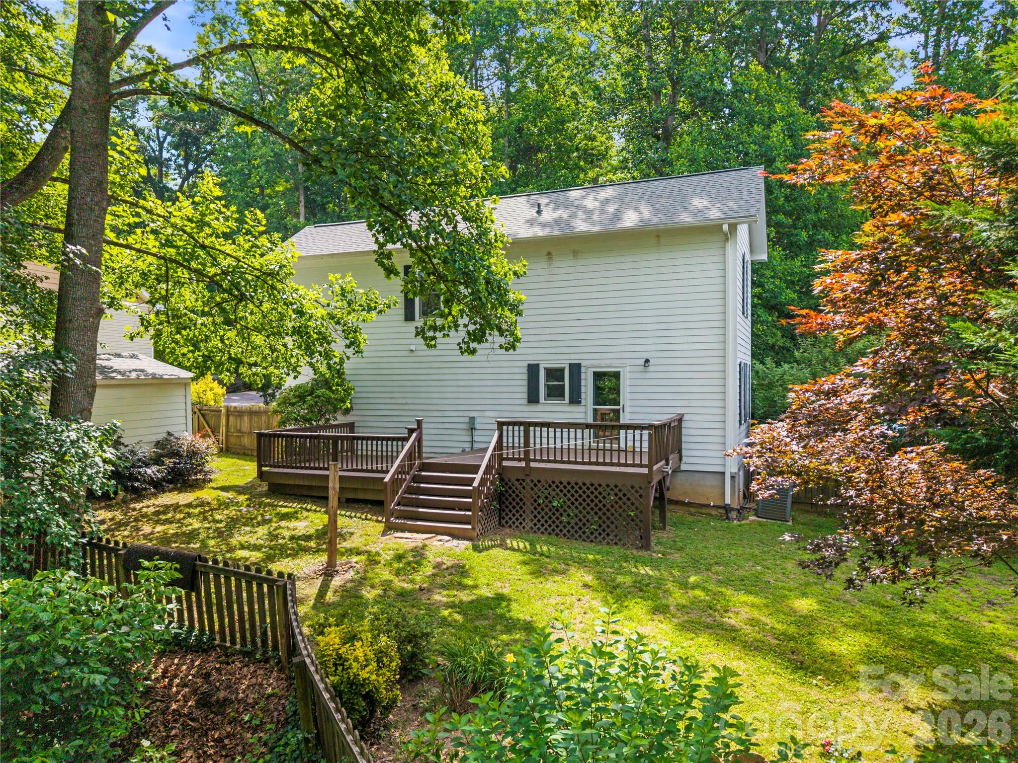 312 Westover Drive Property Photo 8