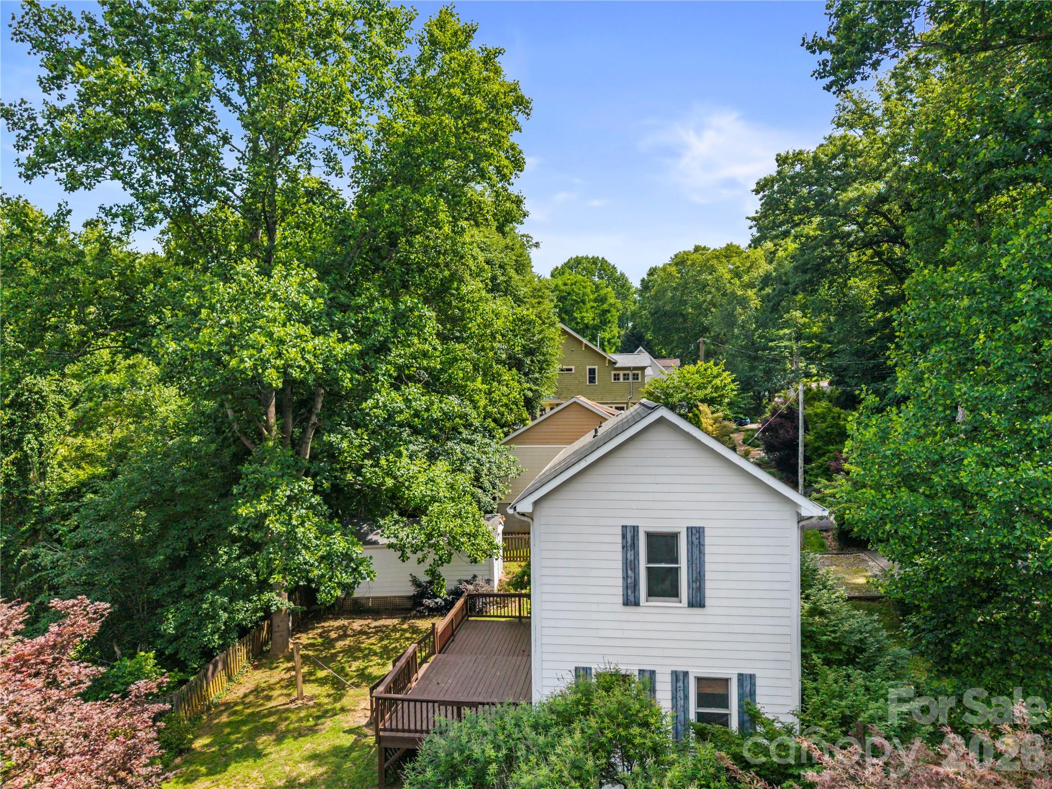 312 Westover Drive Property Photo 12