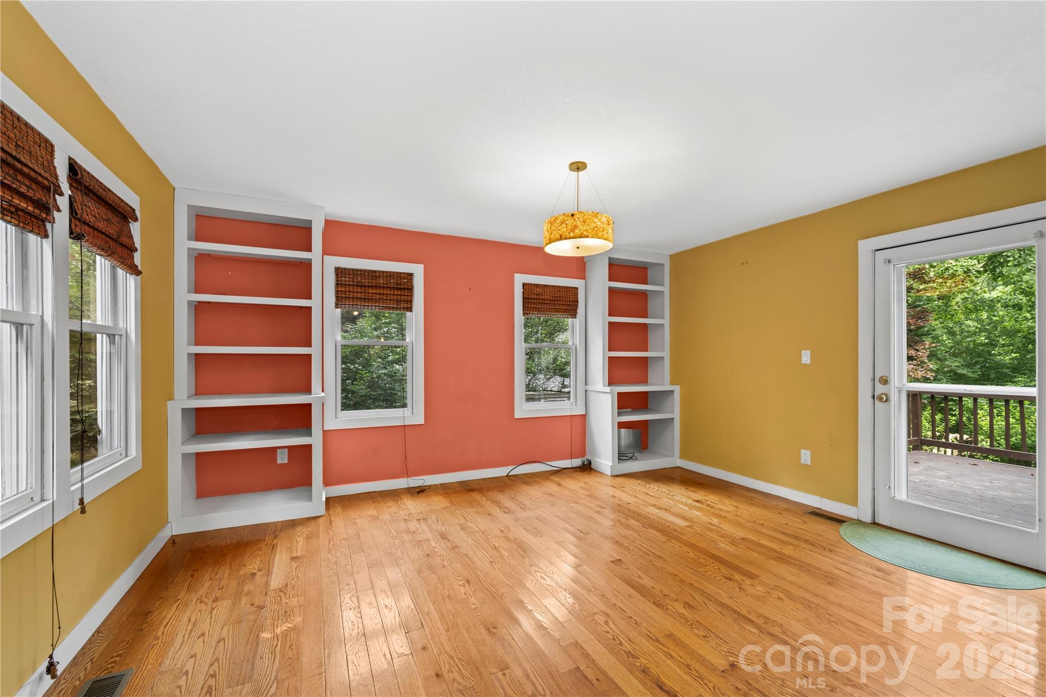 312 Westover Drive Property Photo 17