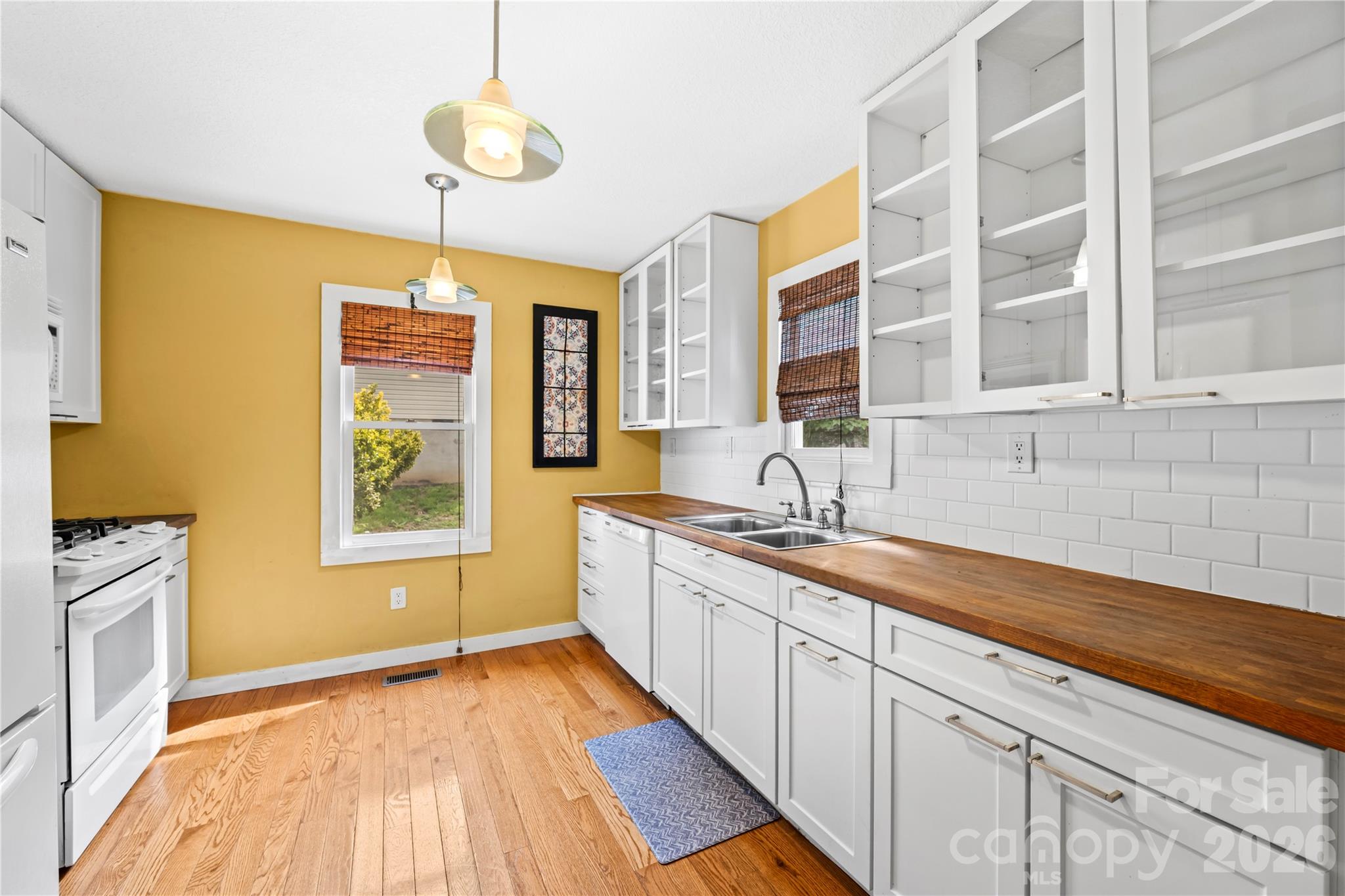312 Westover Drive Property Photo 20