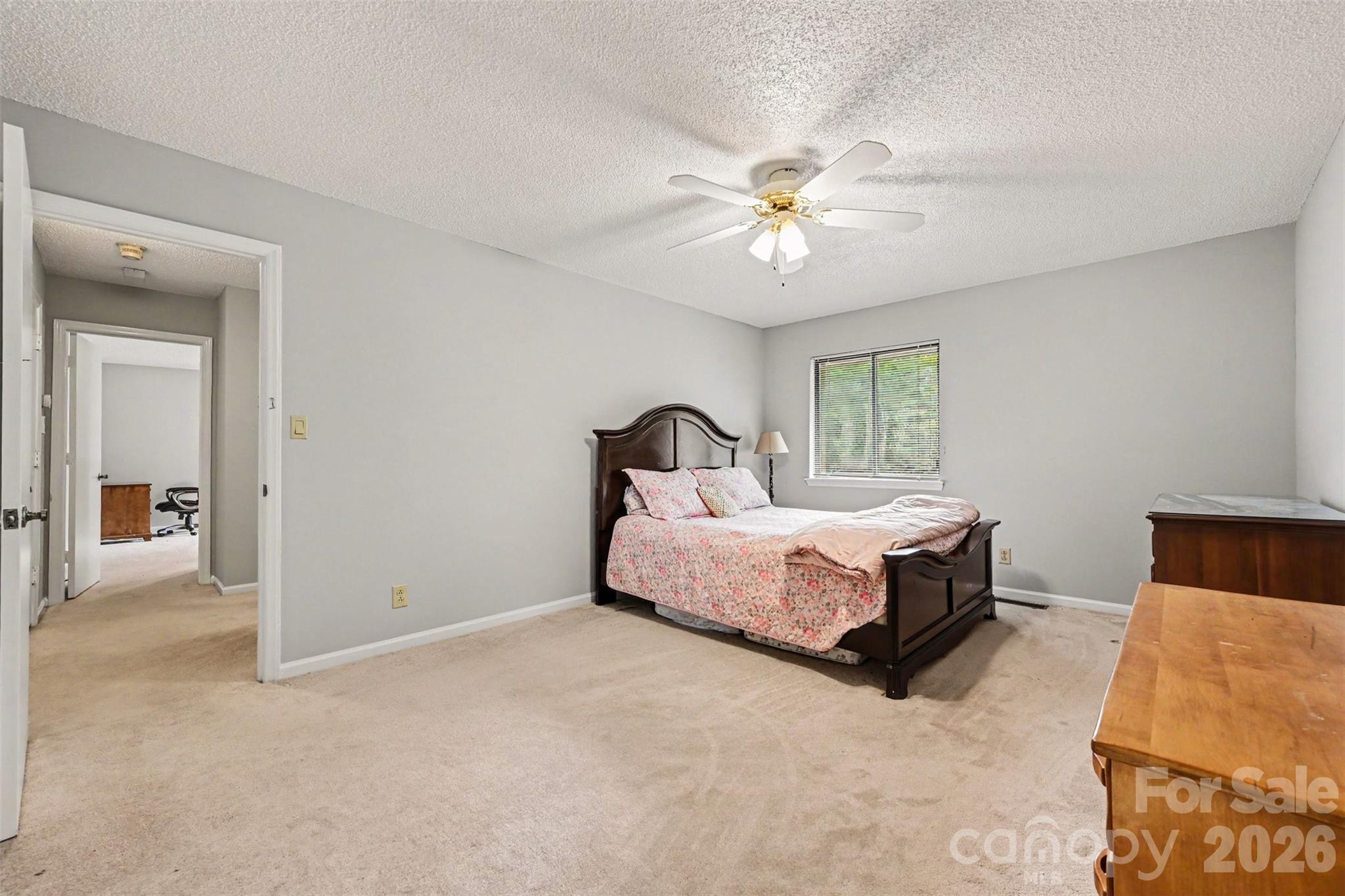 611 Mattingwood Drive Property Photo 20