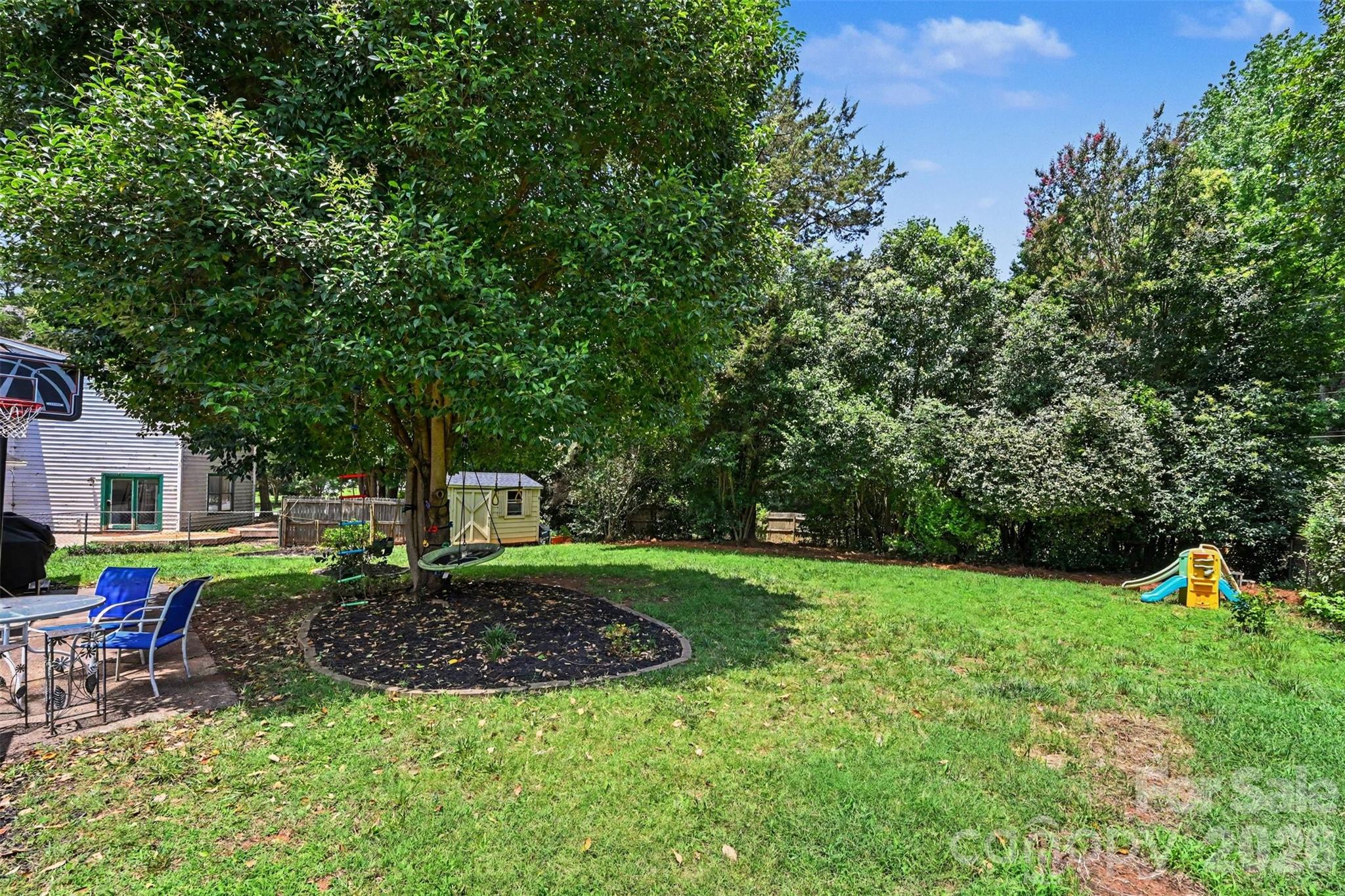 611 Mattingwood Drive Property Photo 25