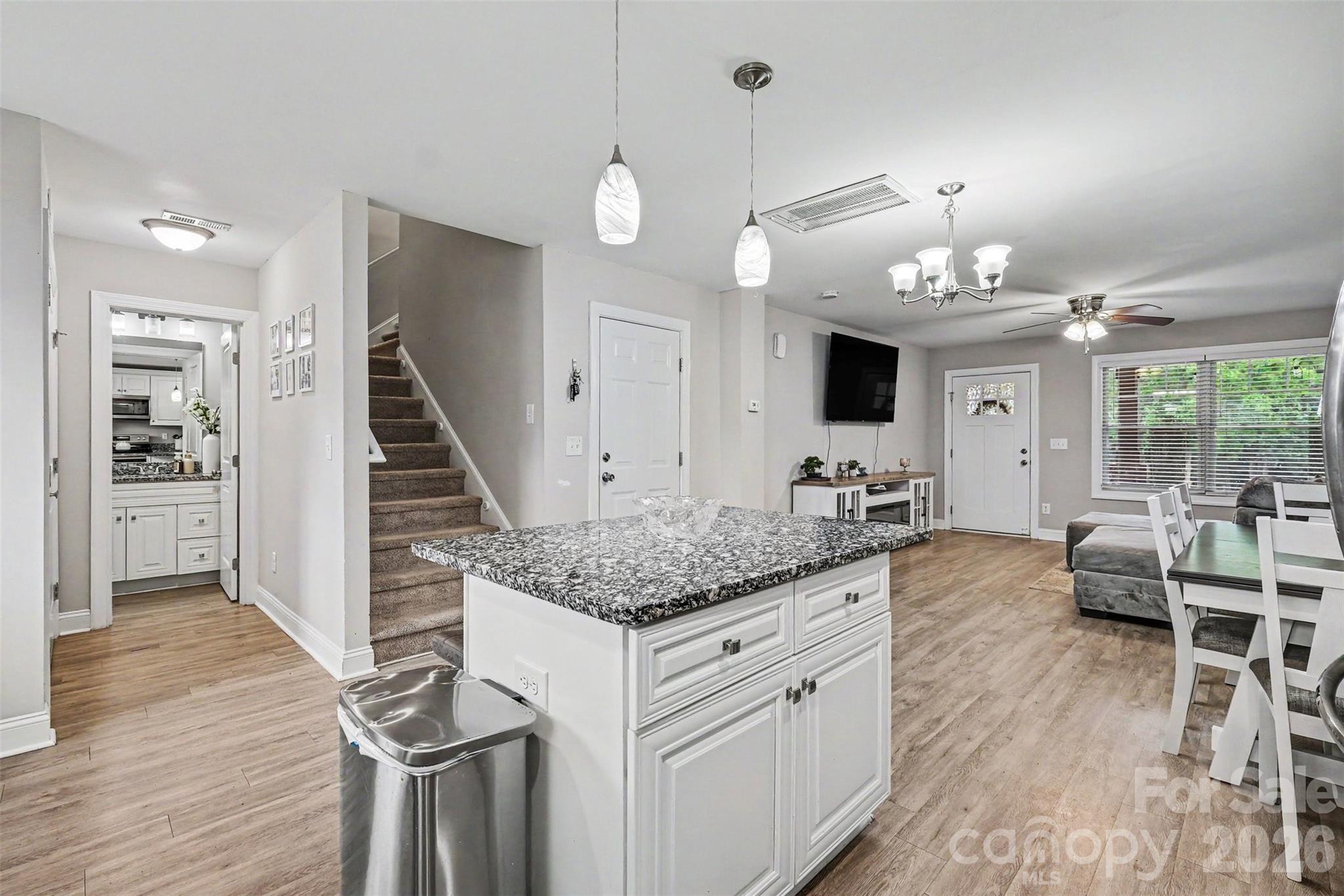 702 Margate Avenue Property Photo 15