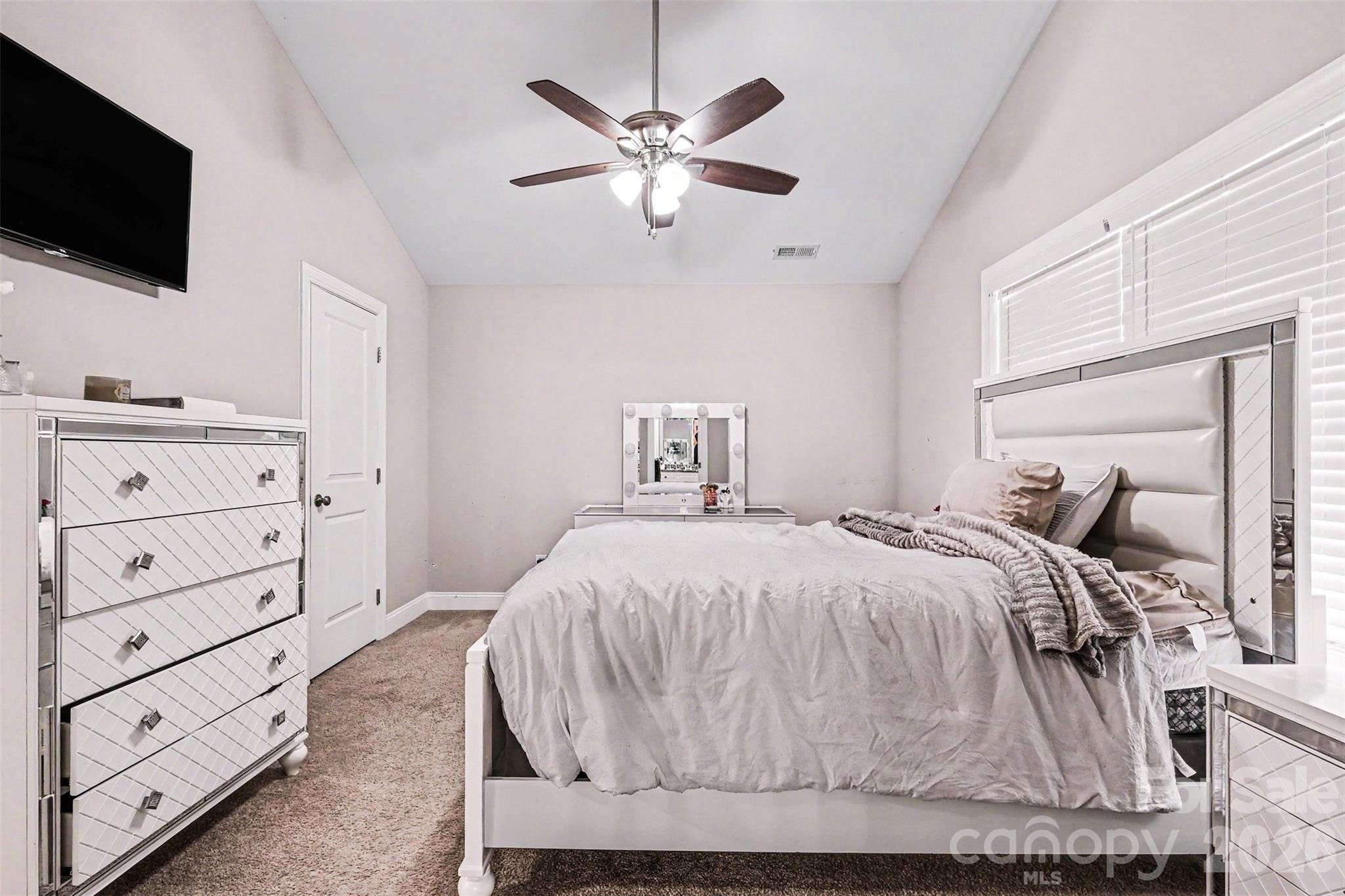 702 Margate Avenue Property Photo 19