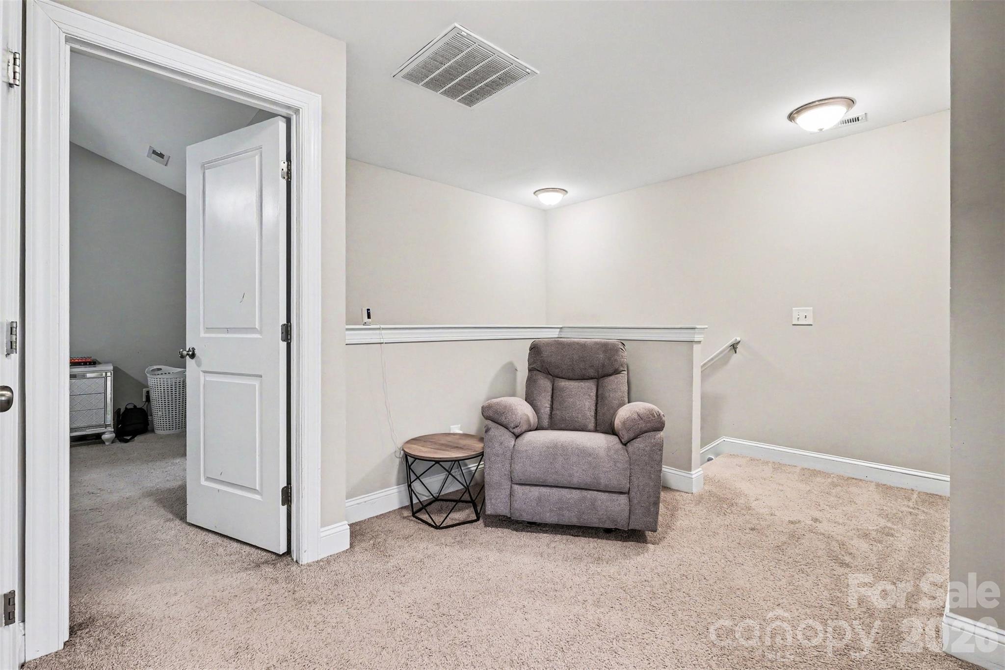 702 Margate Avenue Property Photo 21