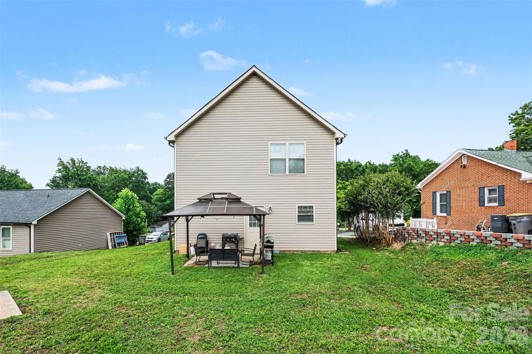 702 Margate Avenue Property Photo 30