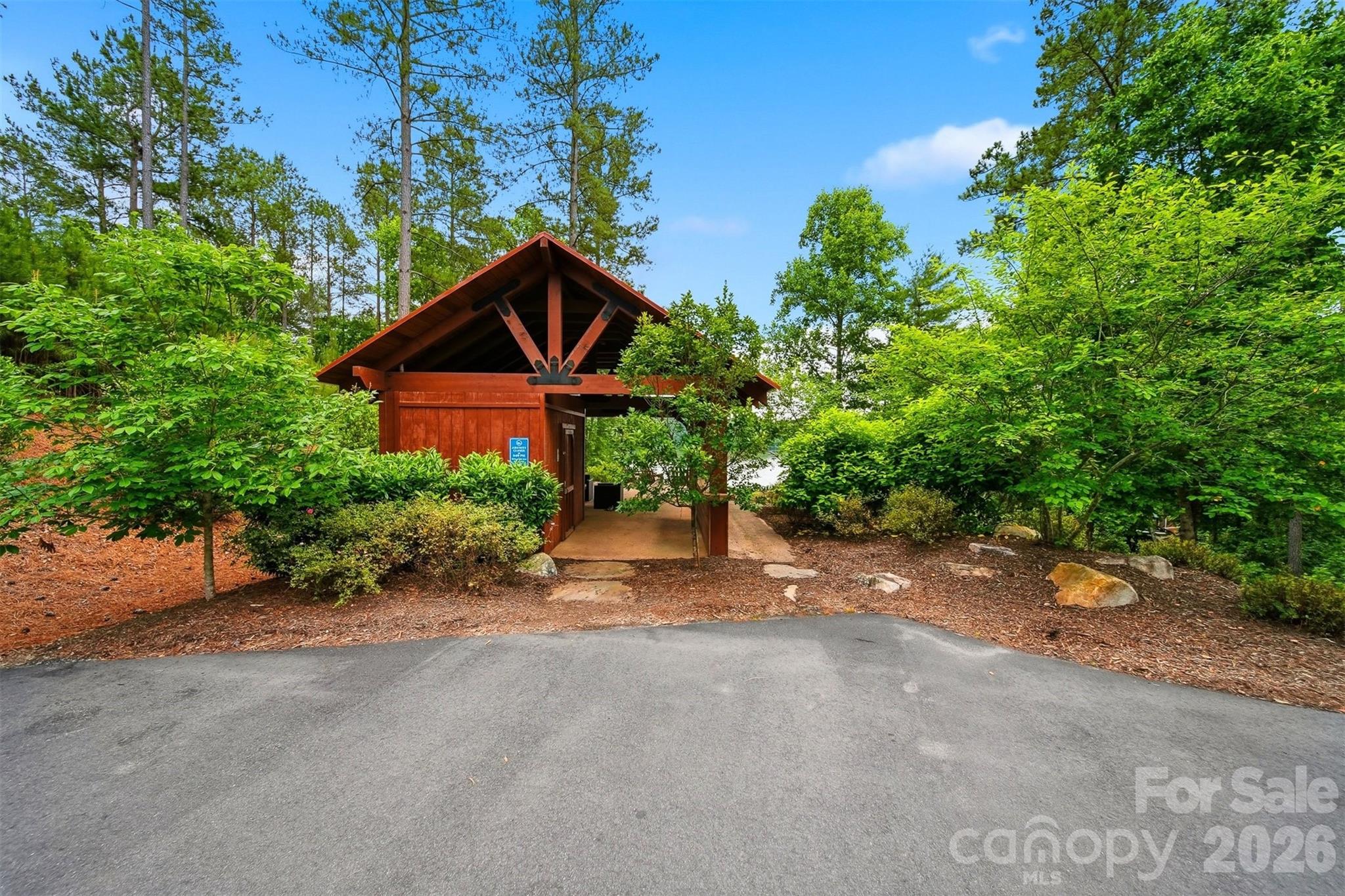 1776 Cove Side Drive Property Photo 25