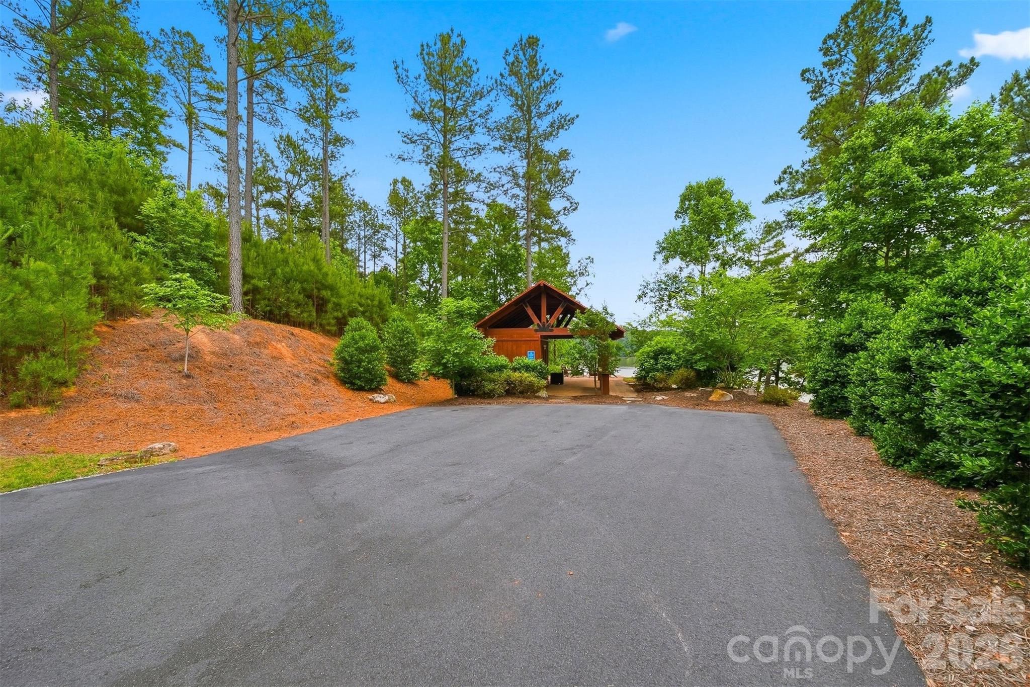1776 Cove Side Drive Property Photo 26