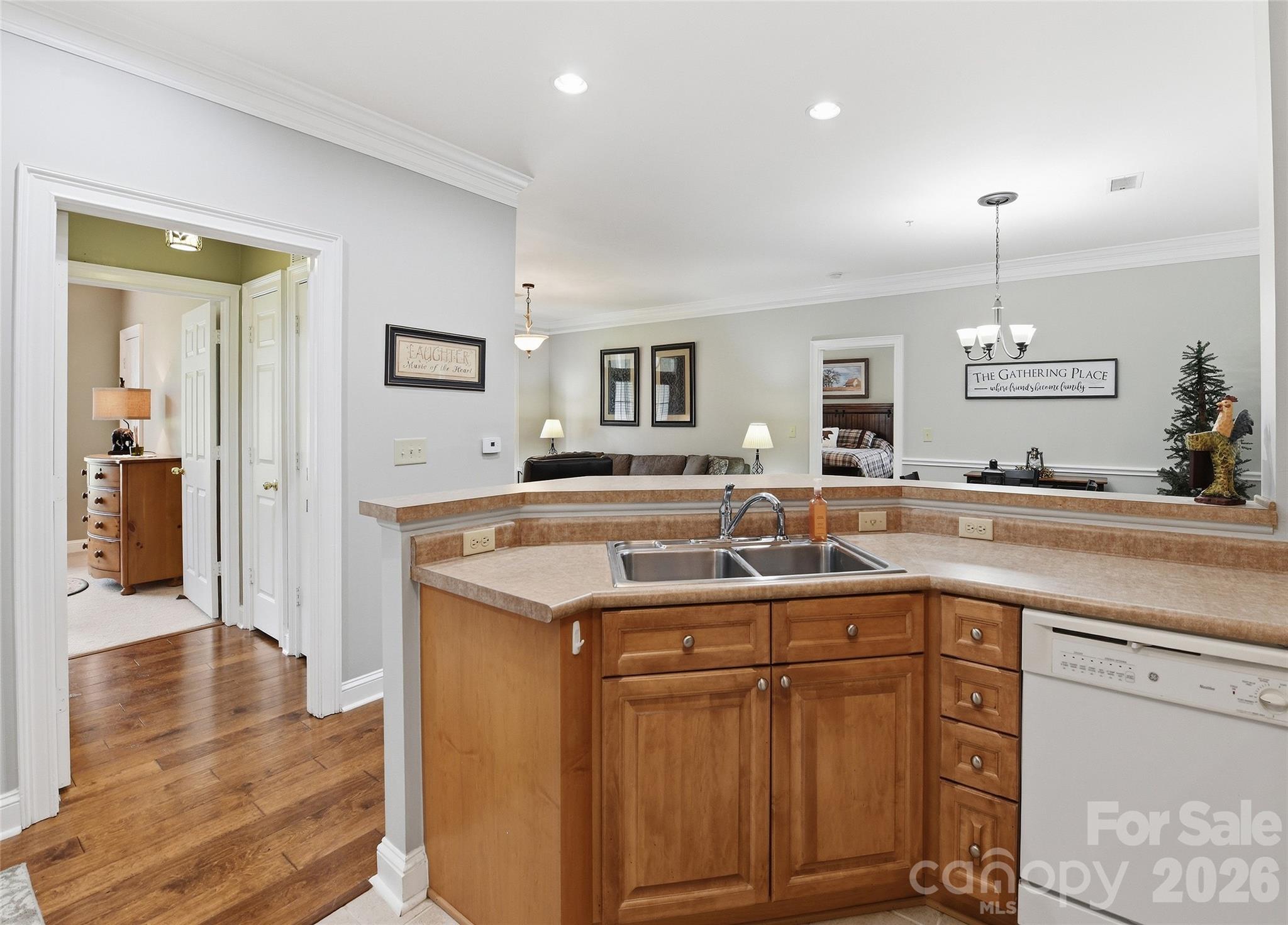 65 Glenview Lane 3033 Property Photo 15