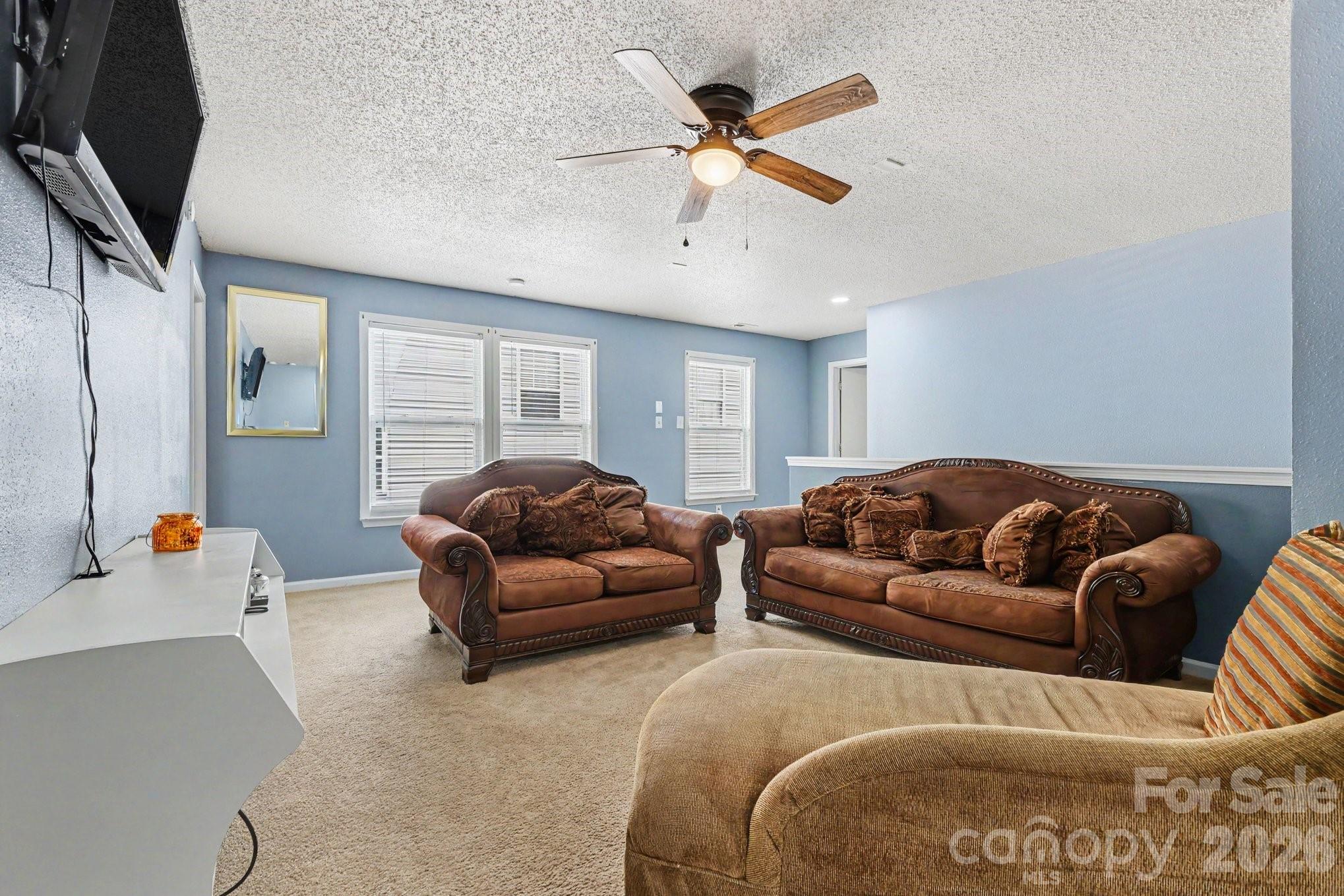 5654 Hammermill Drive Property Photo 5