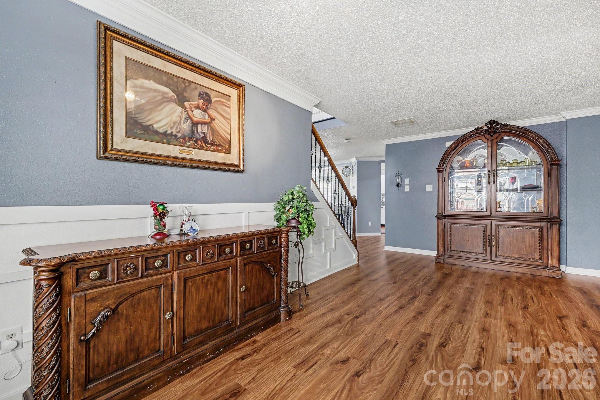 5654 Hammermill Drive Property Photo 7