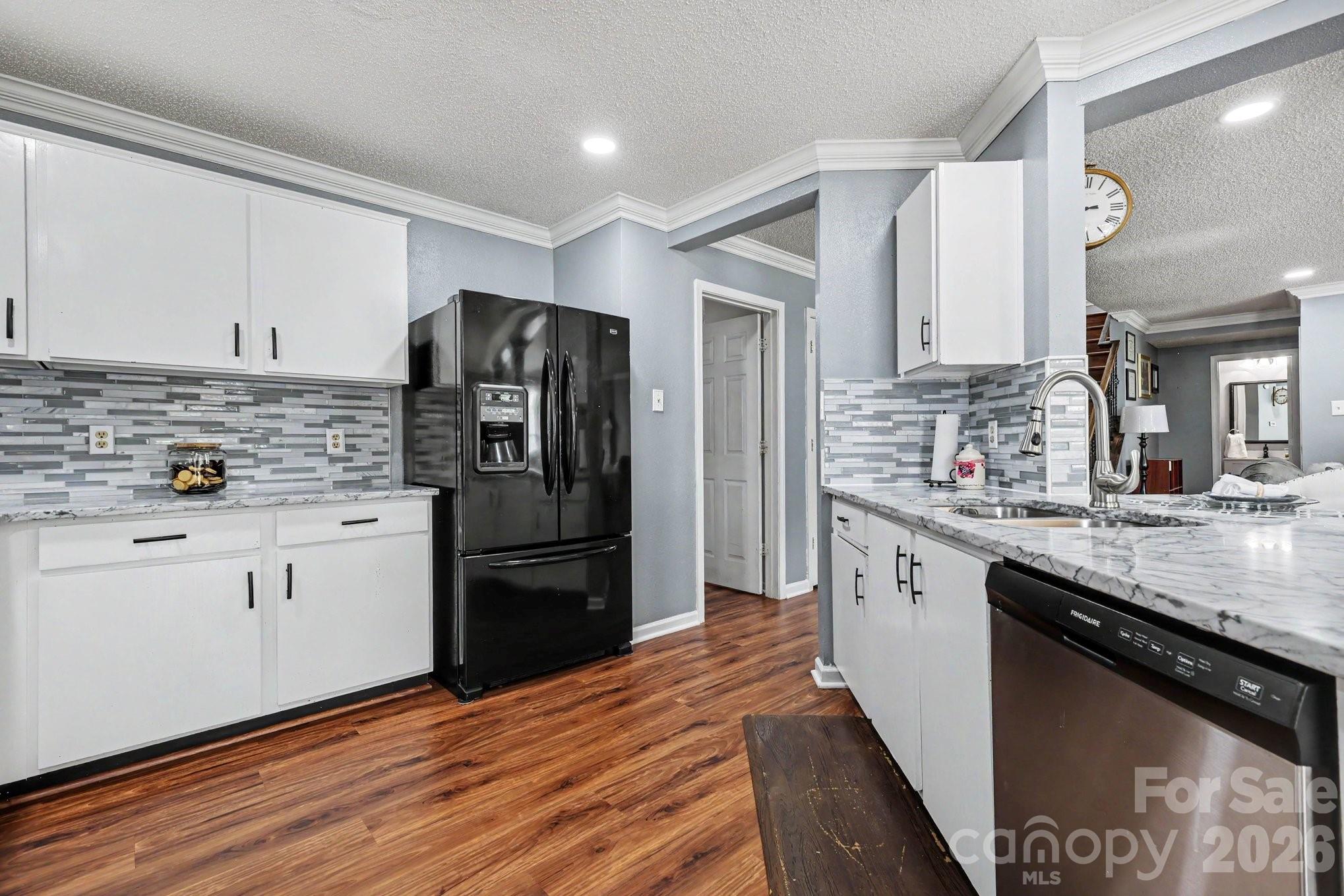 5654 Hammermill Drive Property Photo 13