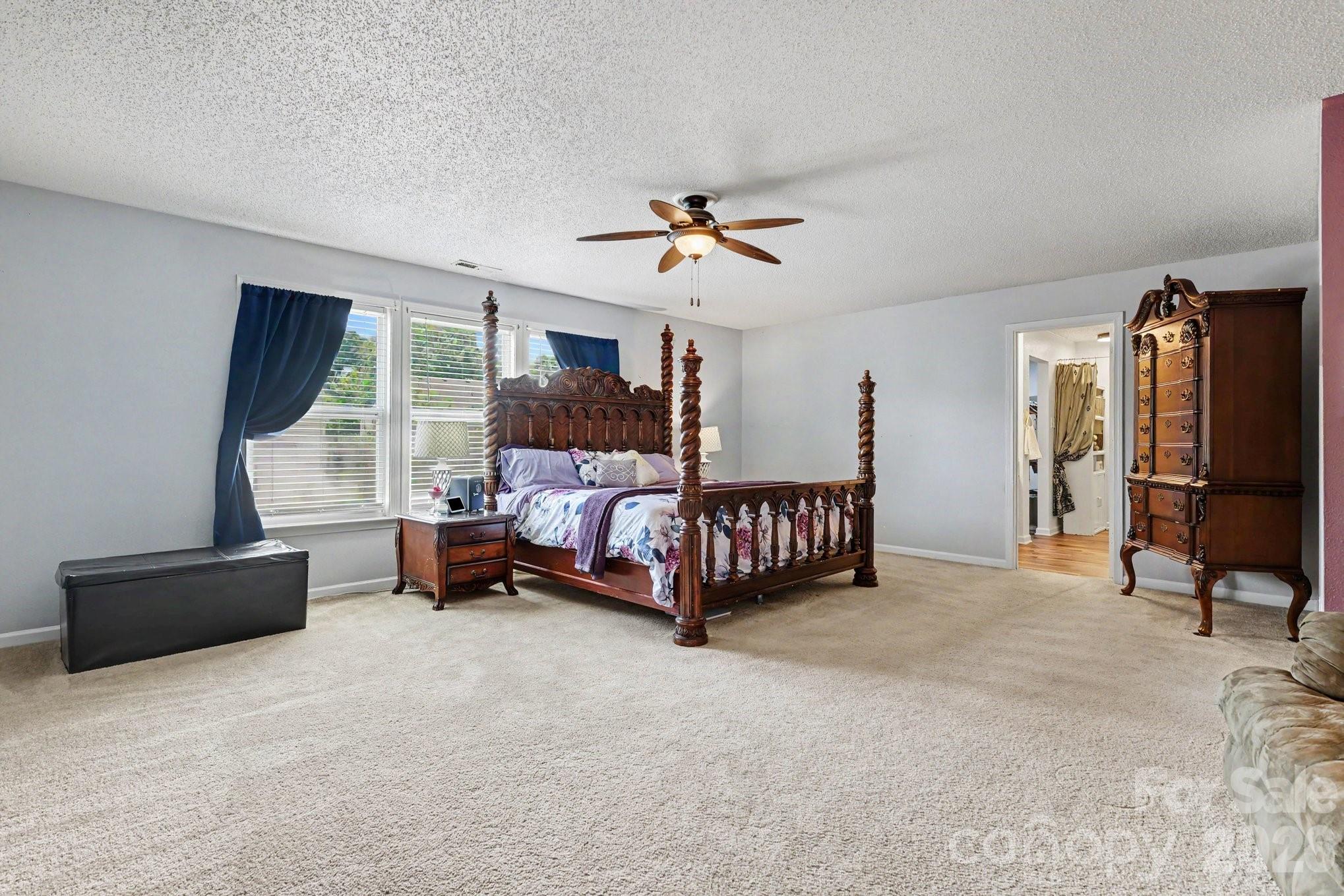 5654 Hammermill Drive Property Photo 14