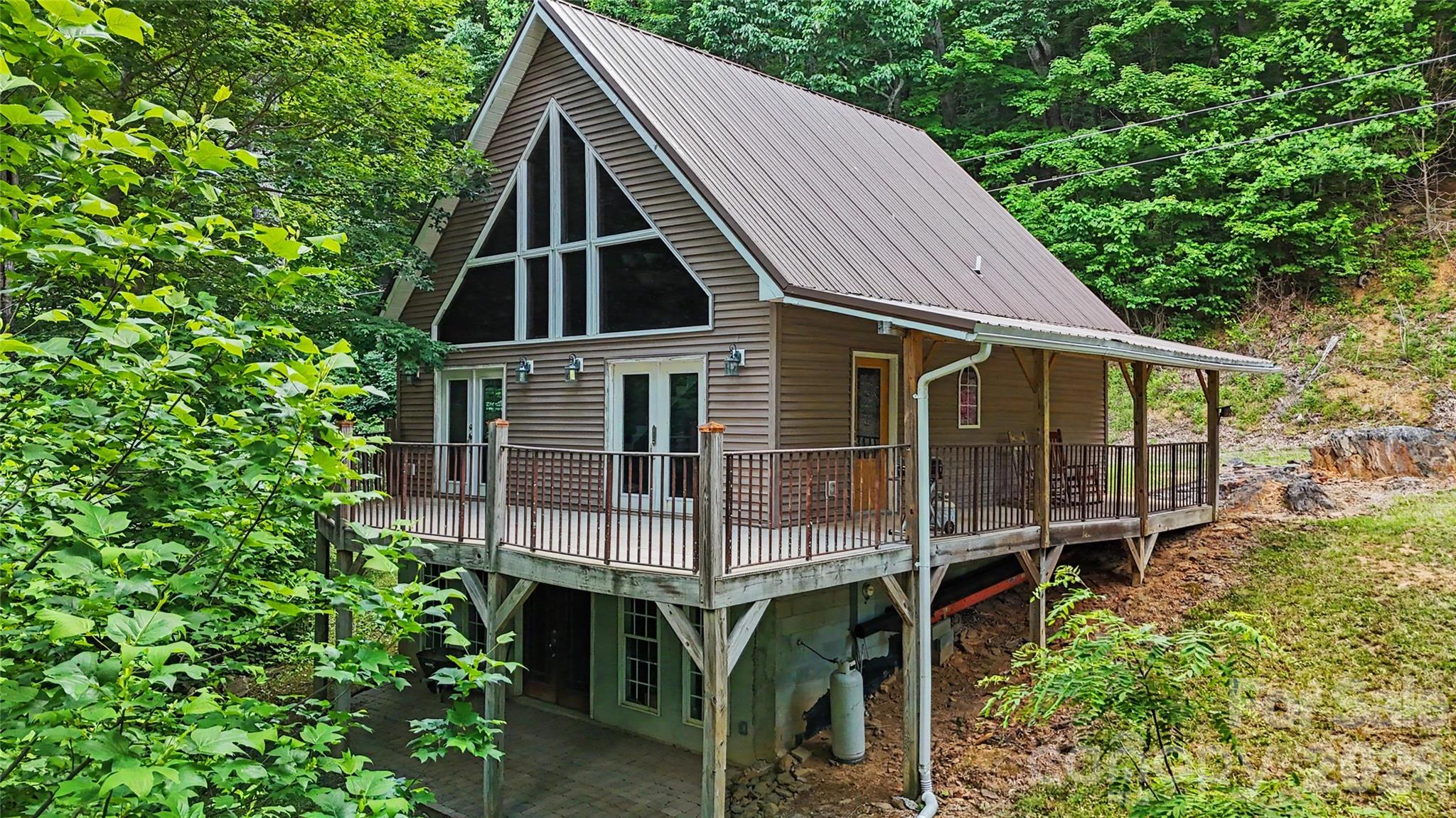 578 Three Top Circle Property Photo 1