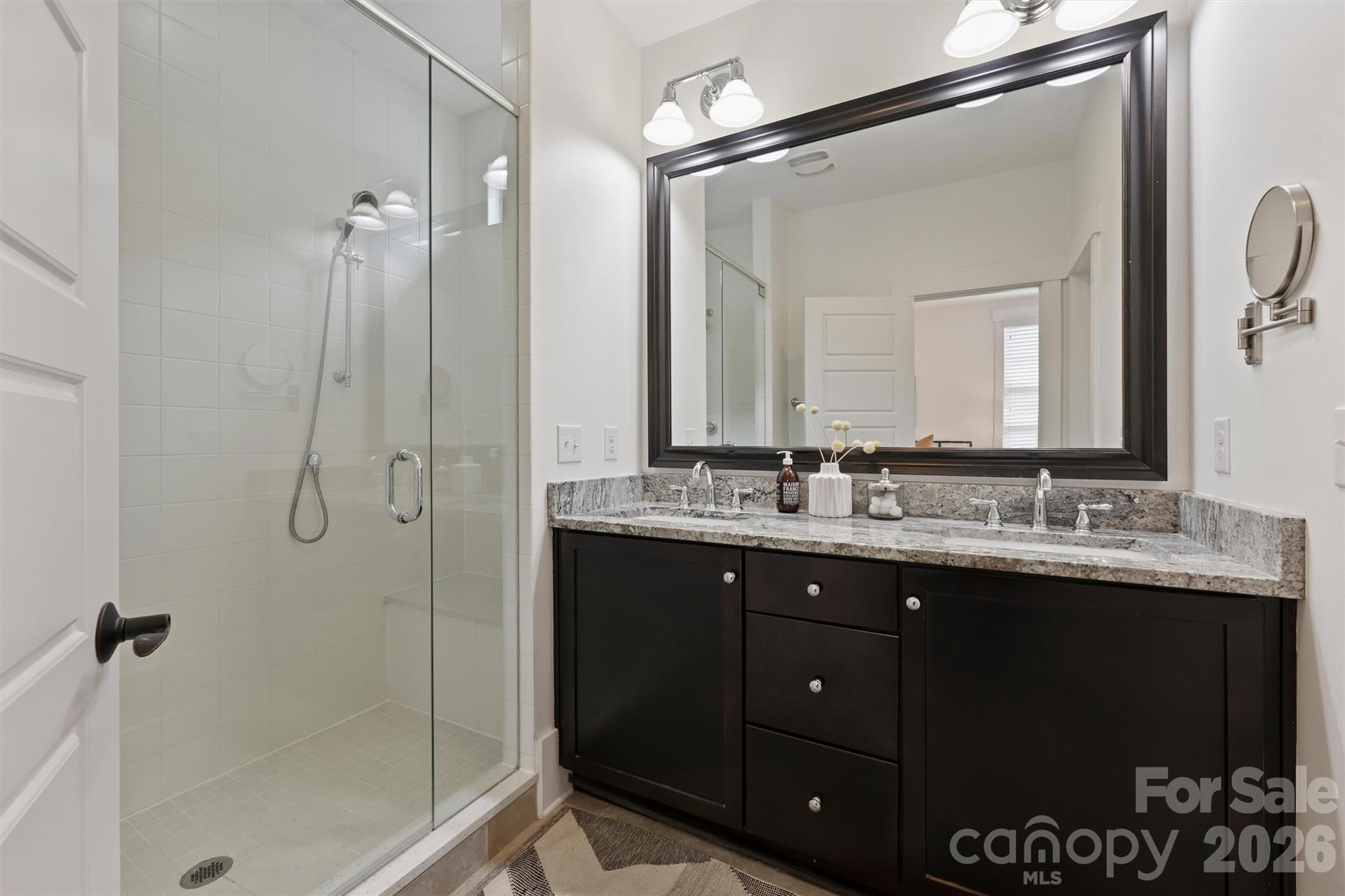 1435 Tippah Park Court Property Photo 17