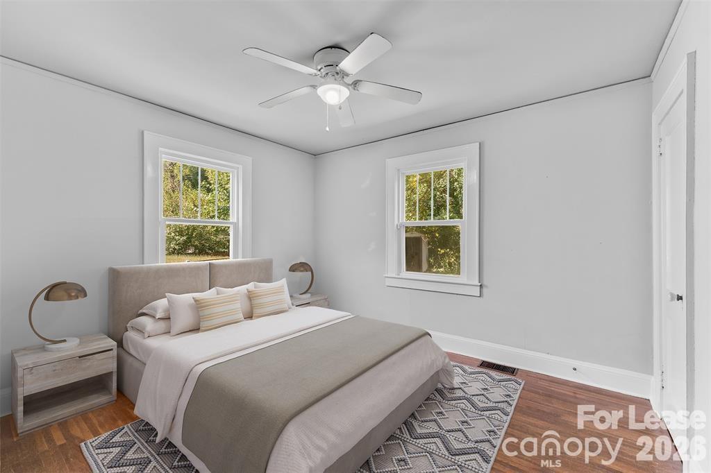 1936 Garibaldi Avenue Property Photo 2