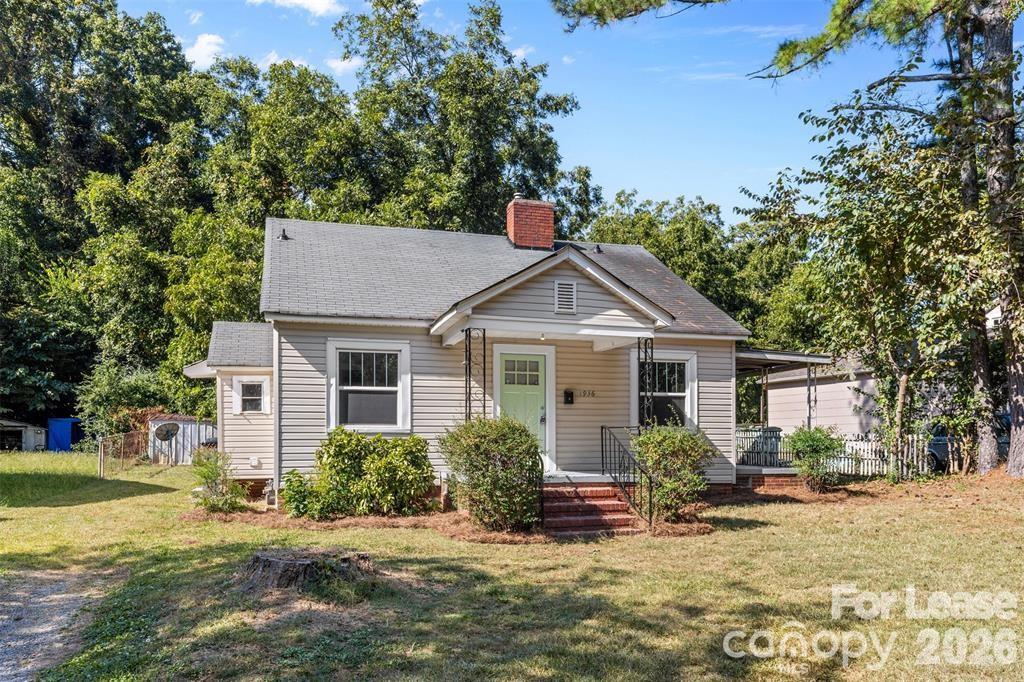 1936 Garibaldi Avenue Property Photo 4