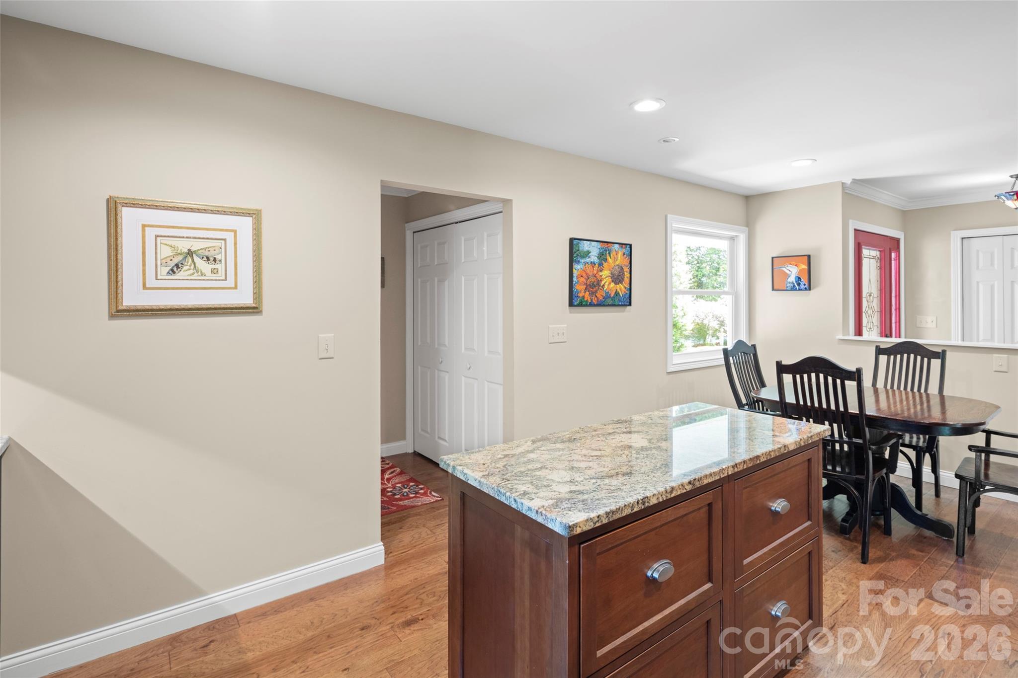 2750 Leucothae Way Property Photo 11