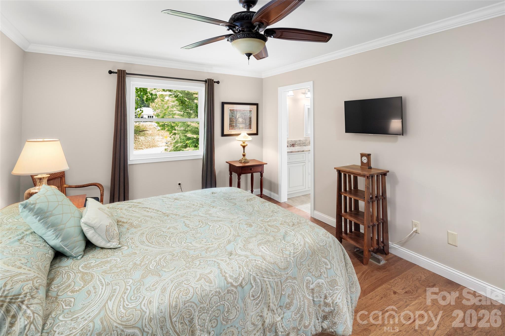 2750 Leucothae Way Property Photo 14