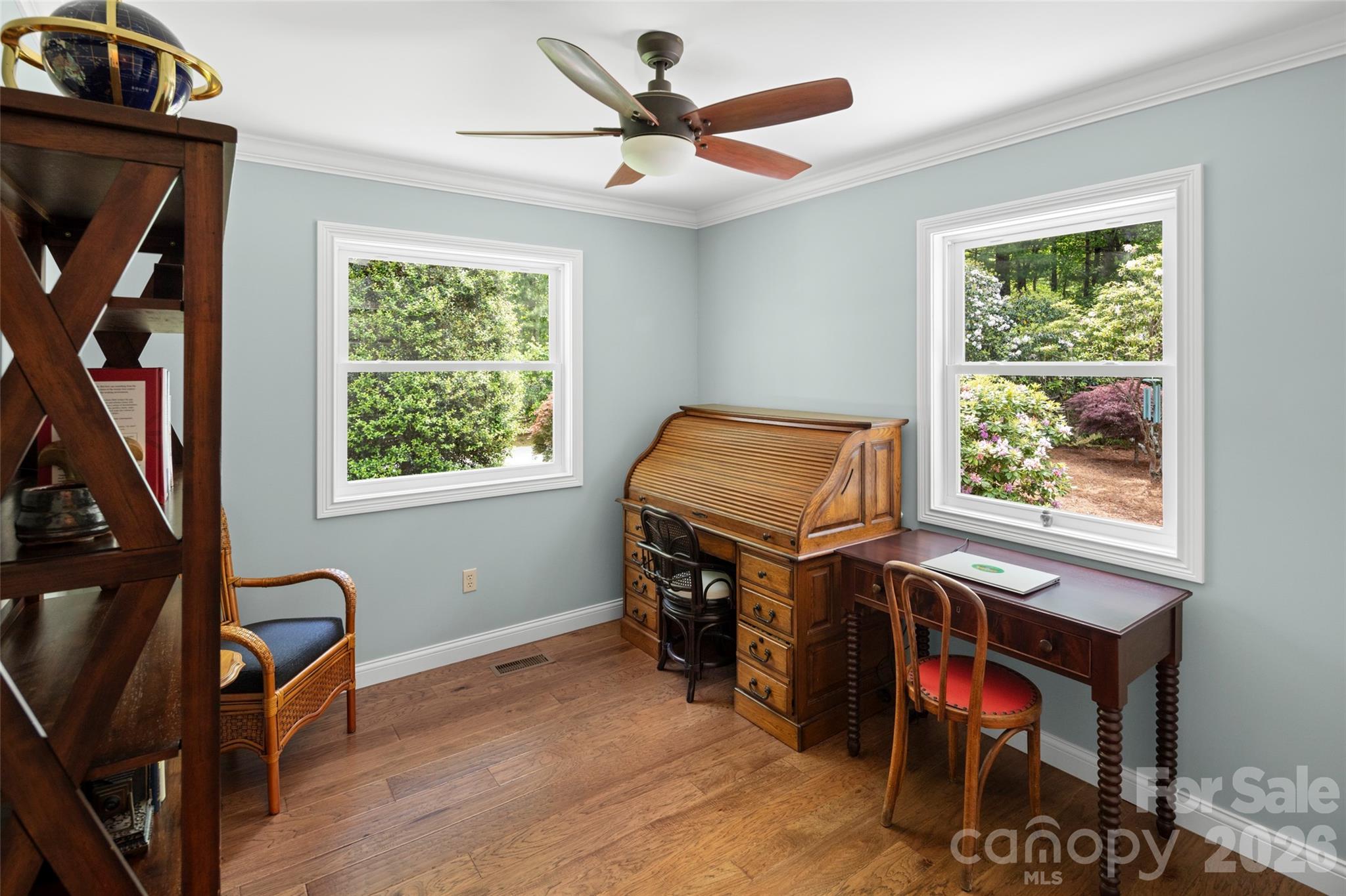 2750 Leucothae Way Property Photo 17