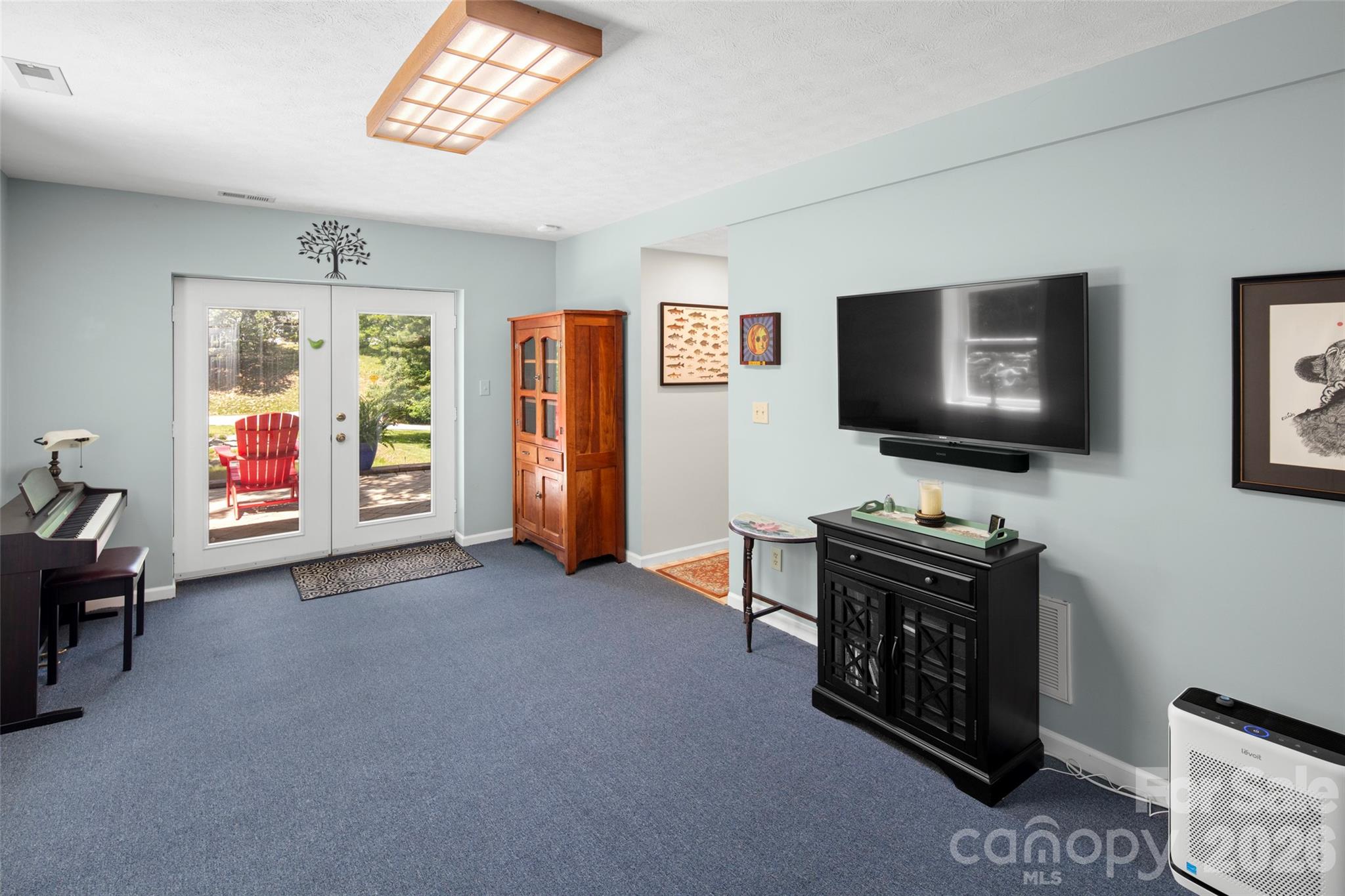 2750 Leucothae Way Property Photo 21