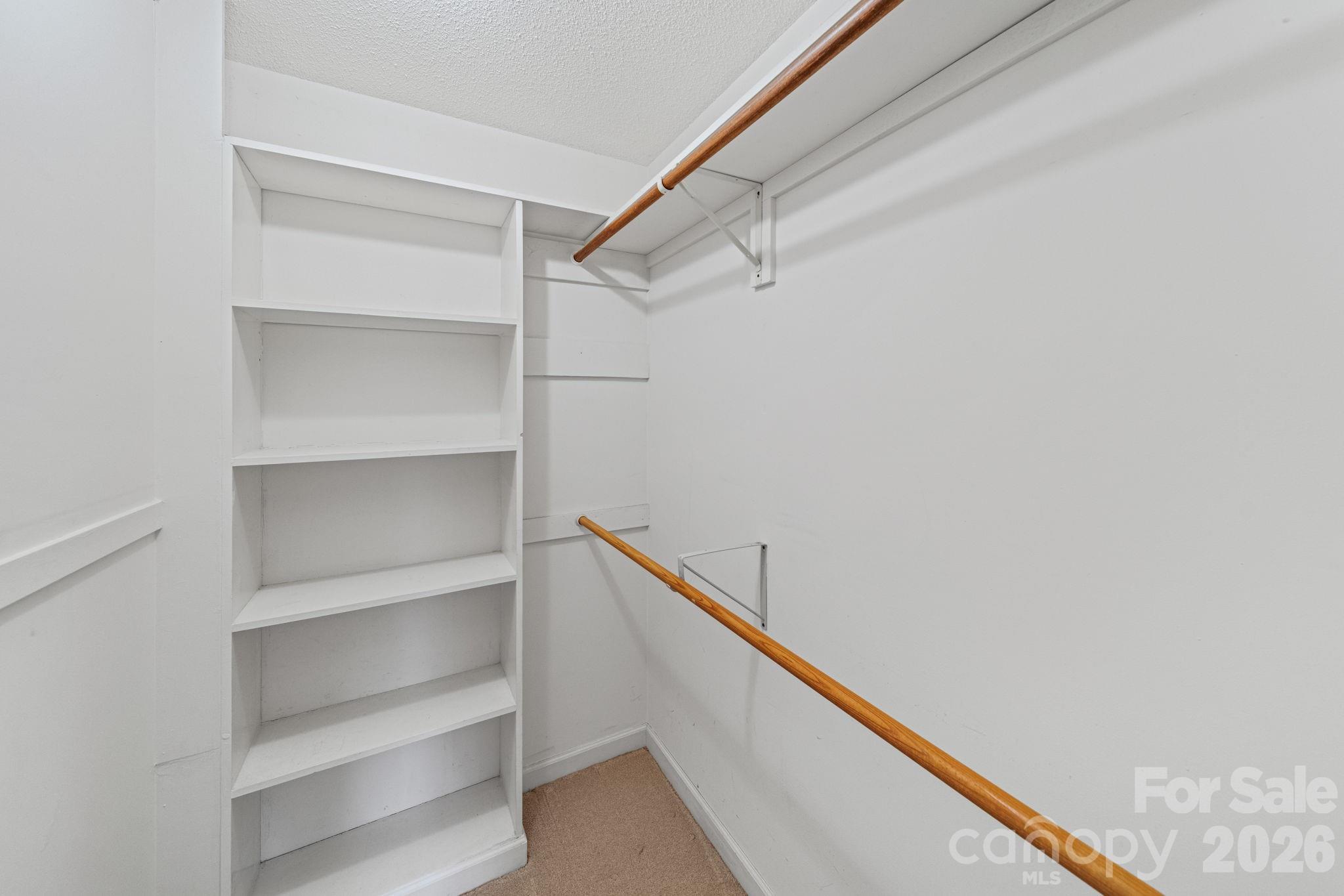 200 Maple Court Property Photo 29