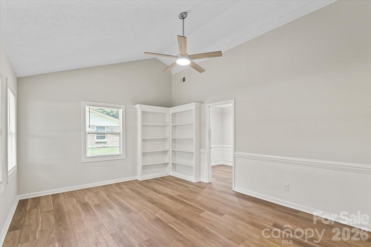 8006 Hemby Wood Drive Property Photo 11