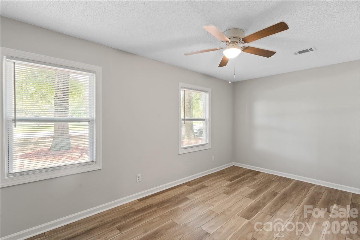 8006 Hemby Wood Drive Property Photo 20
